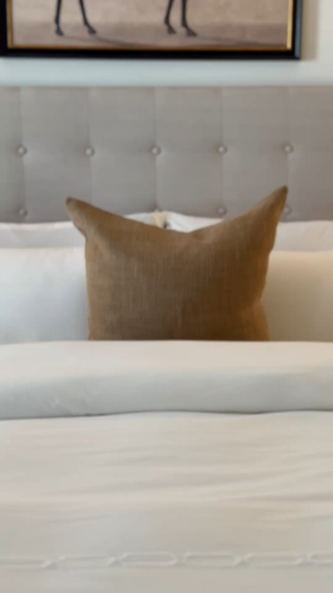 Christmas bedroom 2025, kept it simple! Added a swag above my new horse art and a full size Christmas tree to keep things merry n bright! 

#LTKSaleAlert #LTKHome #LTKSeasonal