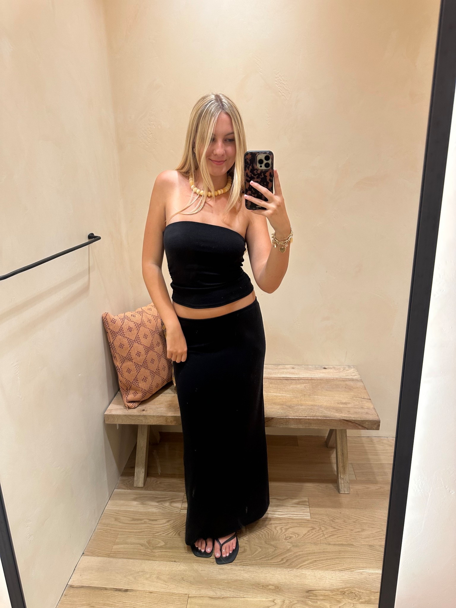 easy and cute set you can dress up or down!! also love this necklace 💛 also currently 15% off!!!




#freepeople #urbanoutfitters #denim #anthropologie #styleinspo #employee #summer #spring #LTKfindsunder100 #LTKmostloved #LTKSPRINGSALE #LTKfestival #LTKseasonal #LTKStyleTip #concert #ltkbacktoschool #urbn #comfy #LTKsalealert #instagram #LTKactive #LTKfitness #lounge #LTKworkwear #LTKtravel #everyday

#LTKWorkwear #LTKSaleAlert #LTKFindsUnder100