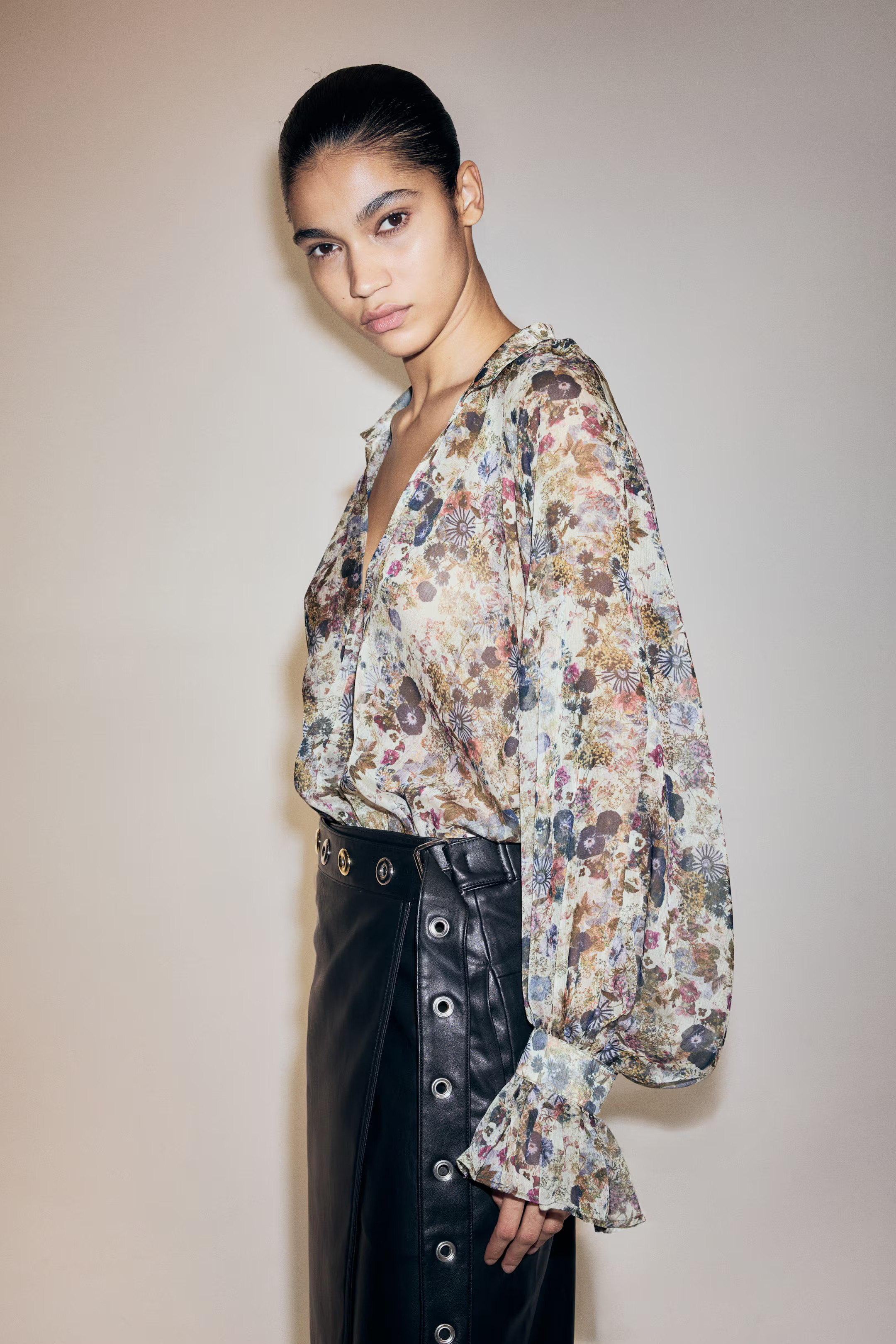 Sheer Blouse - Cream/floral - Ladies | H&M US | H&M (US + CA)