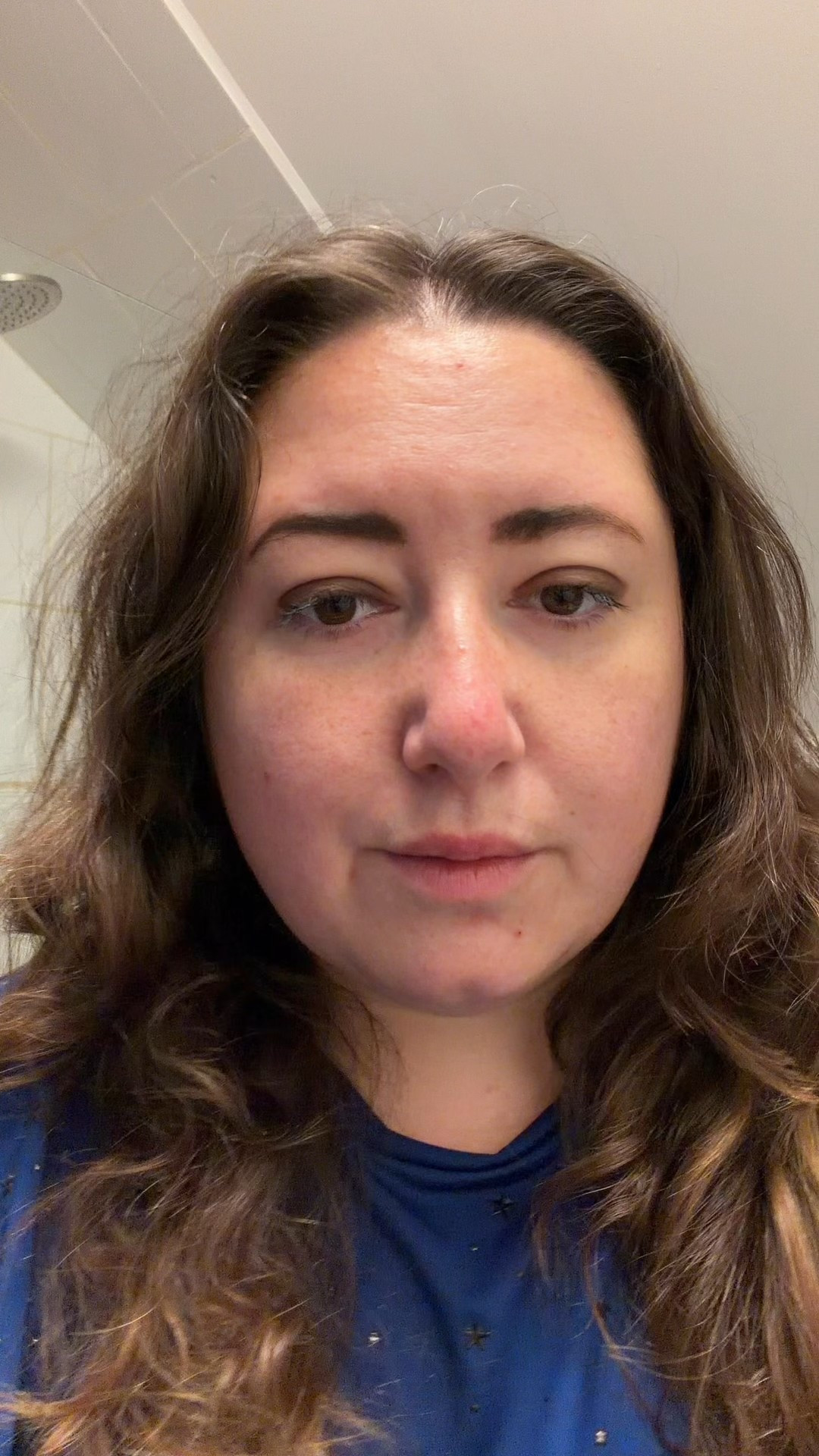 Happy Monday babes! Time to tackle the Monday after the Christmas break for a lot of people! Here is the fit deets:

Lippie: Aki by @cheekbonebeauty use my code SAMHAM20 to save on your order!
Shirt: @riterashop this is an older style but probably one of my favourite shirts!
Leggings: @lululemon 

What is helping you tackle this Monday? Comment below! Stay Gucci stay pleasant ✨

#ootd #plussize #plussizefashion #plussizebeauty #makeuo

Skincare makeup beauty cheekbone lifestyle plus size fashion fun red lip 


#LTKwinter #LTKcanada #LTKbeauty