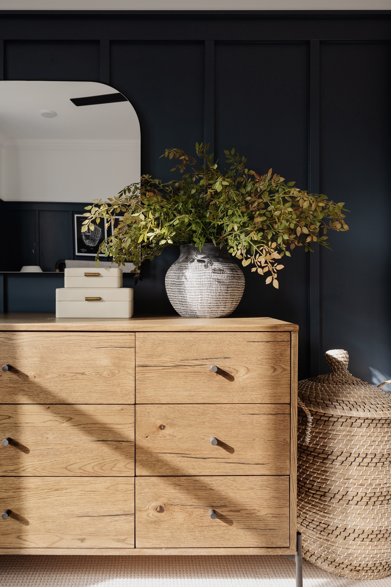 Boys bedroom dresser moment! Love the classic feel to this room.

Dresser, boys bedroom, boys room, kids bedroom, boys room ideas, sports boys room, dresser, rug, plaid rug, bedding, bedding, mirror, laundry hamper, storage, bedroom decor, faux stem, Amazon, Amazon home, mcgee and co, decor box

#LTKHome #LTKKids #LTKSaleAlert