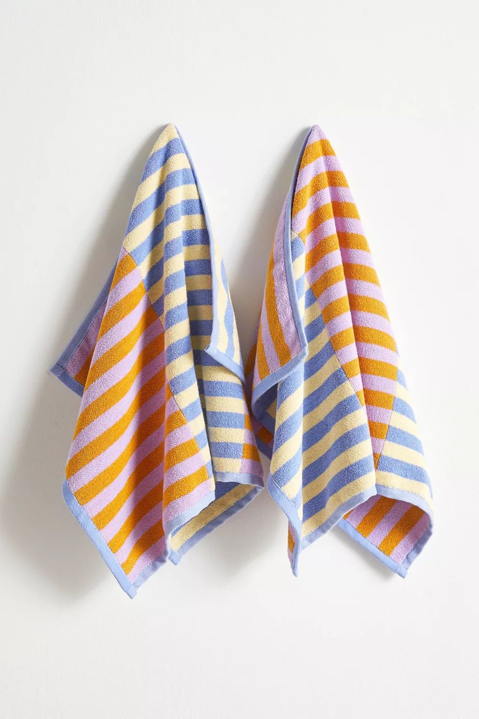 BAGGU Reversible Hand Towel Set | Urban Outfitters (US and RoW)