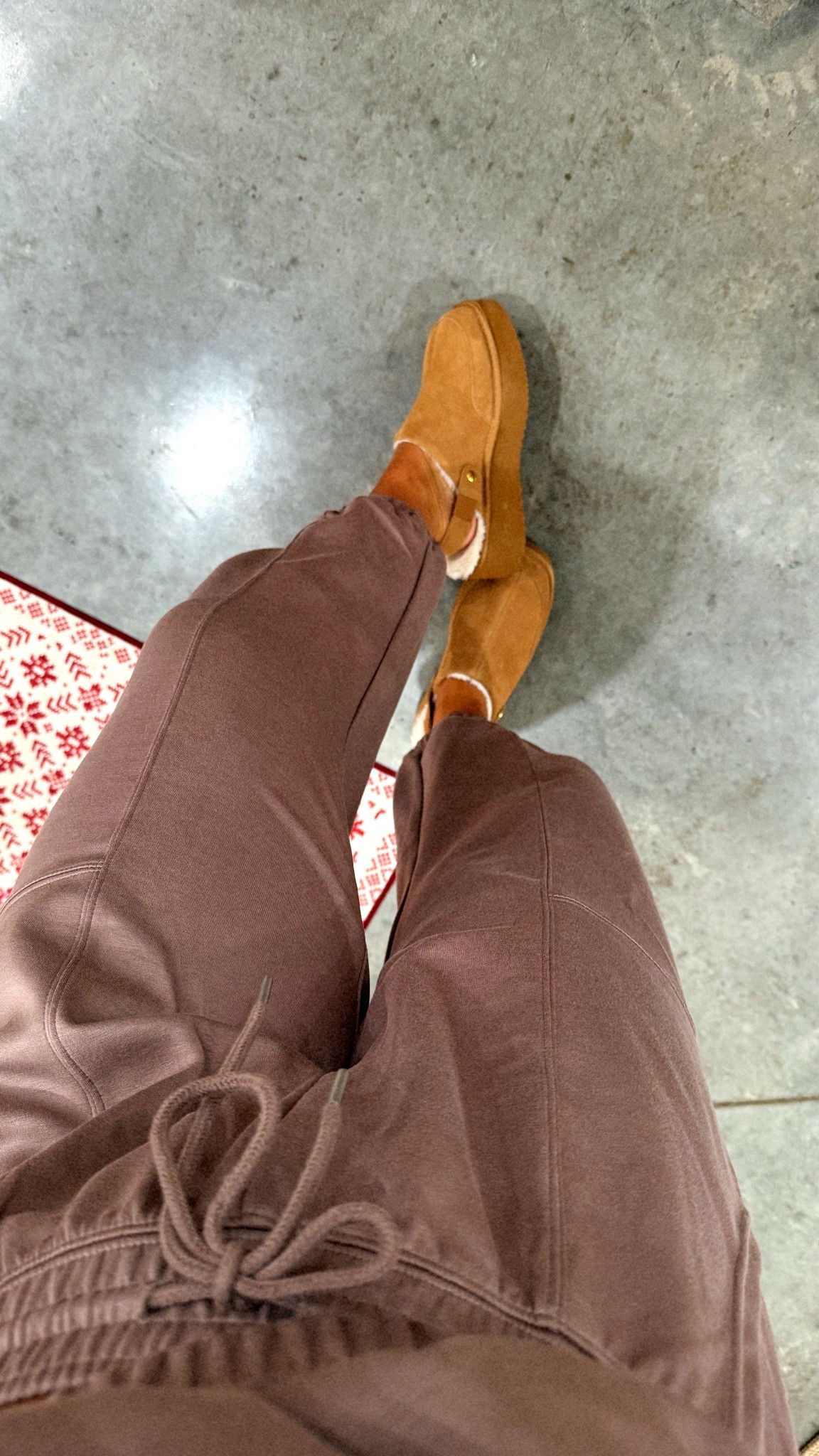 These fur-lined clogs are an absolute dream!! ☁️ I’ll be wearing them all winter long #LTKShoeCrush

#LTKFindsUnder50 #LTKSaleAlert #LTKSeasonal