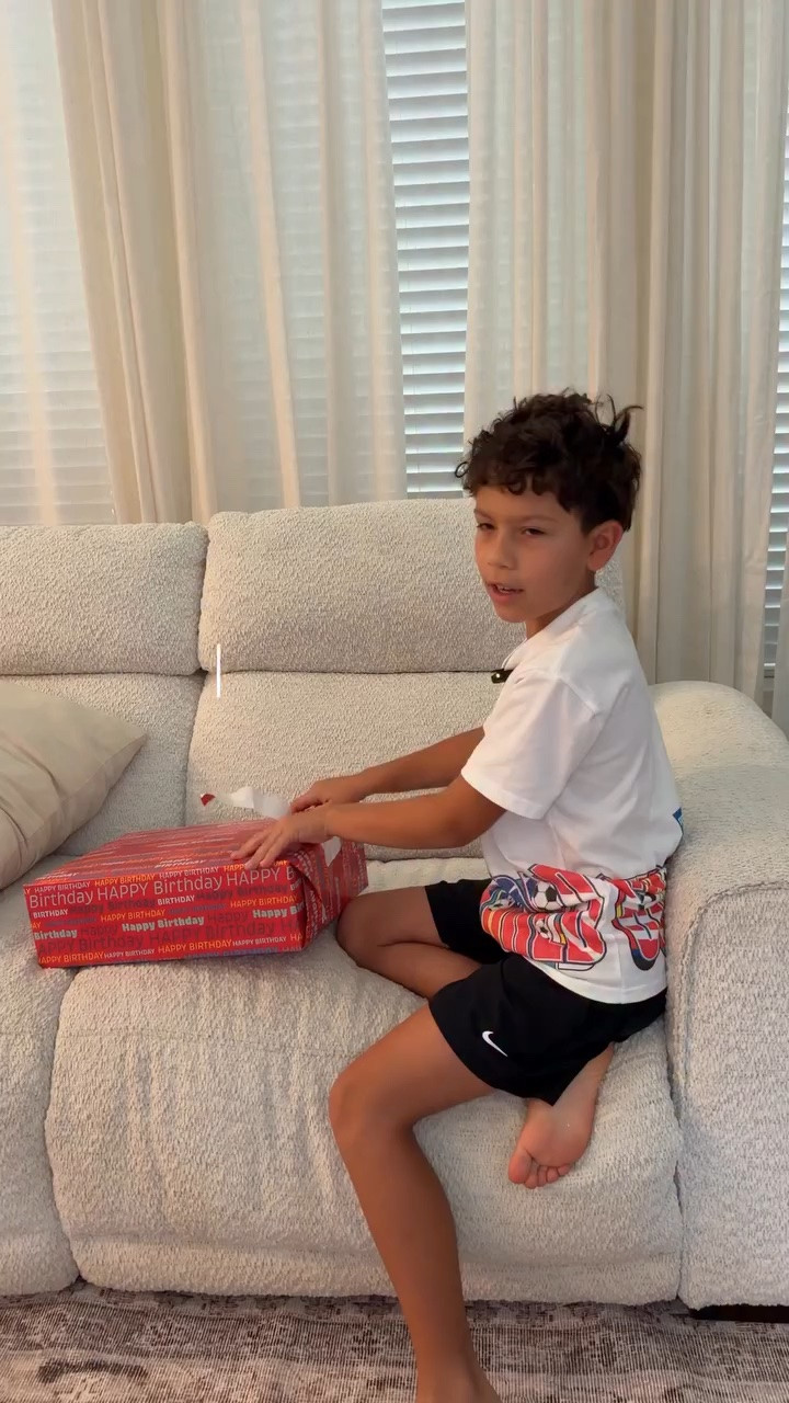DAY 1 OF 9 DAYS UNTIL LINCOLNS BIRTHDAY🎉 this Lego set is actually so cool🤭

#birthday #gift #momlife #lego #surprise 9th birthday, childhood memories, boy mom, mom of 2, Amazon finds , birthday gift ideas