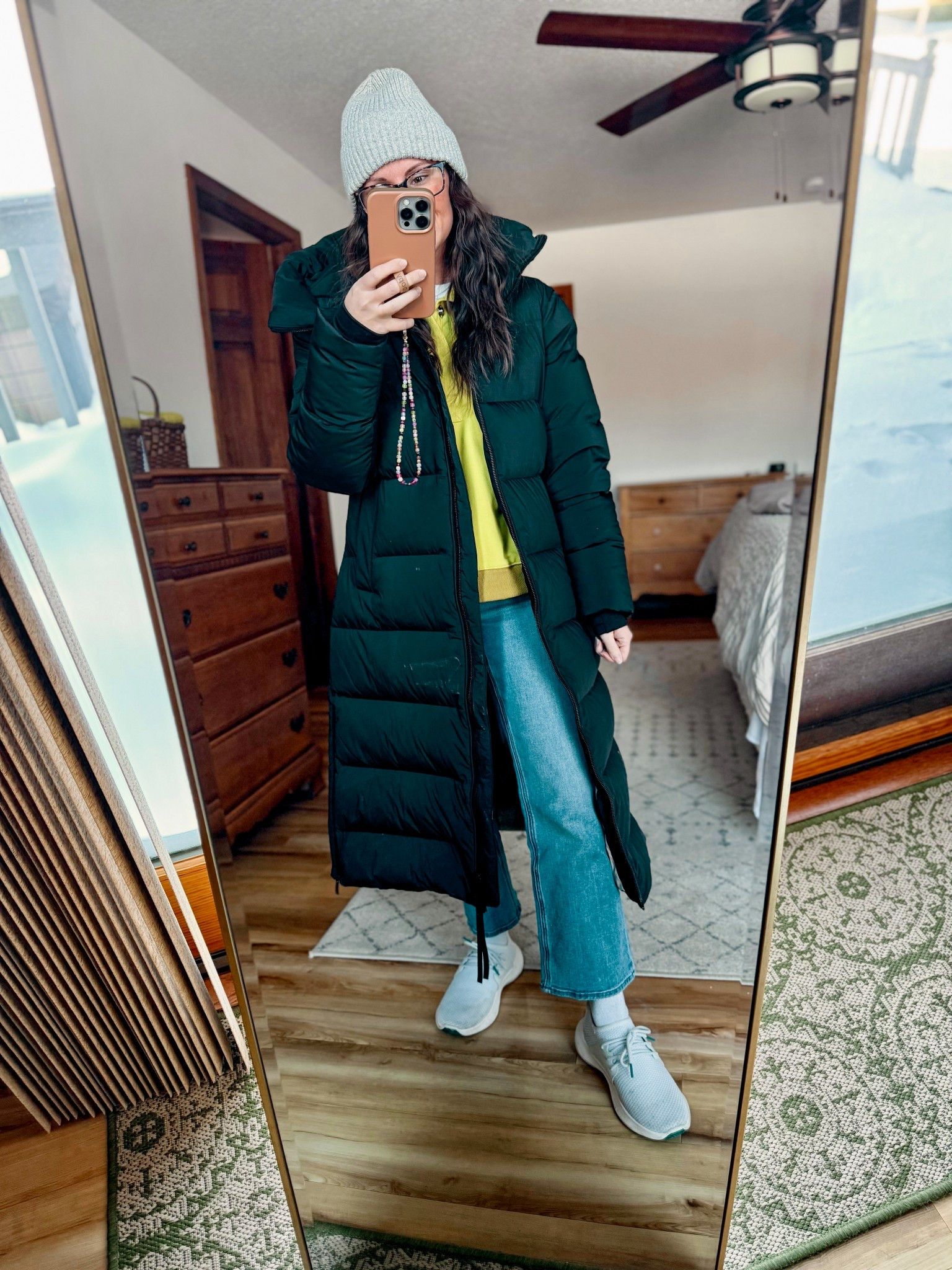 Wearing size xs in my coat. This is the warmest coat I’ve ever worn but it is $$$! I highly recommend it, but the @Quince one is almost exact and I linked a few more similar ones!🖤

#LTKSaleAlert #LTKootd #LTKPetite