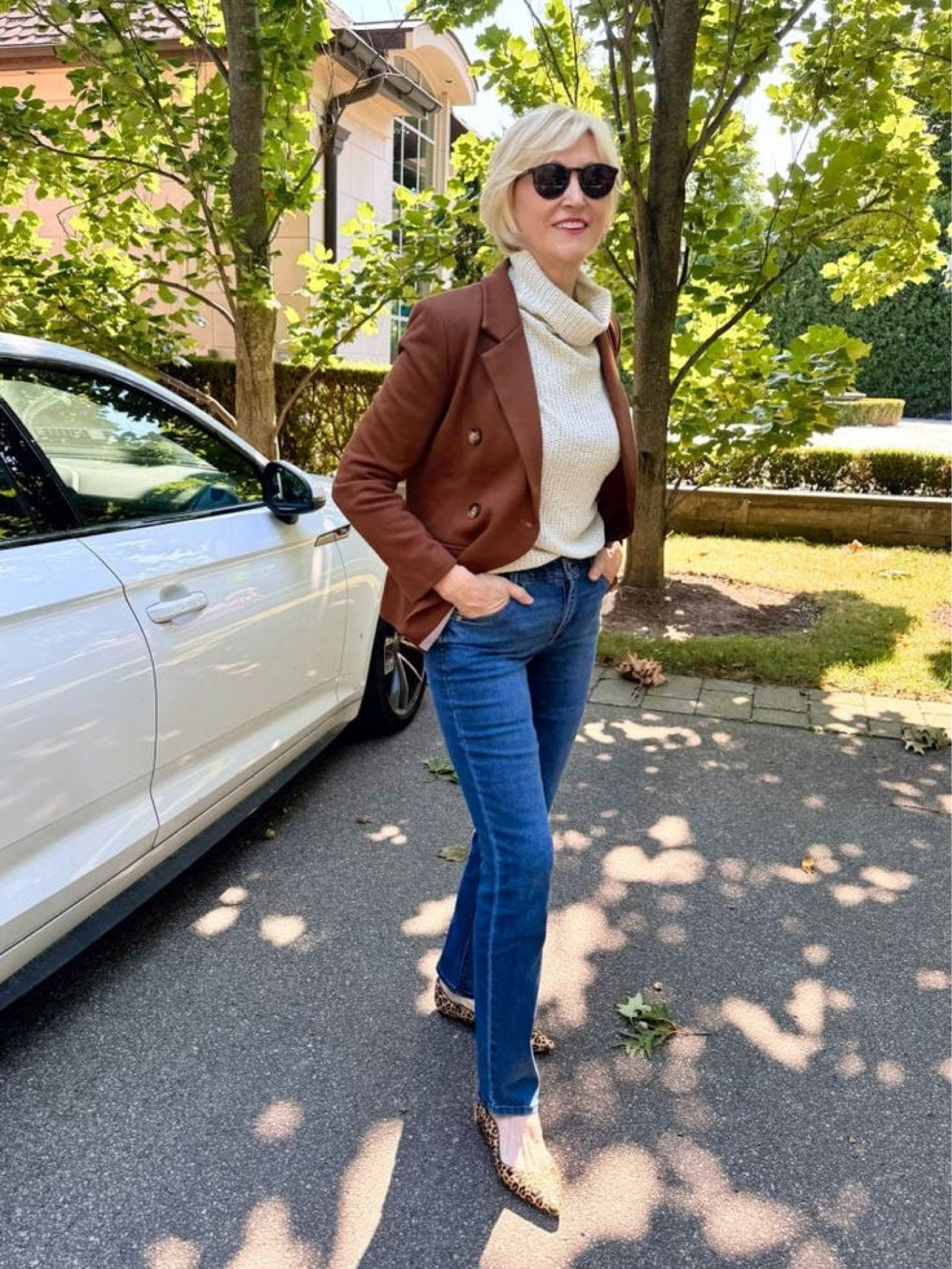 Fall fashions have arrived, and the exciting news is that there’s nothing so outrageous that it would make you roll your eyes. There’s more color, pattern, and texture, but nothing is over the top. I’ve found some fantastic looks for us 40,50, and 60+ gals who want to age gracefully with style and class.
🤎Scroll down to shop & follow for more 


#LTKSeasonal #LTKOver40