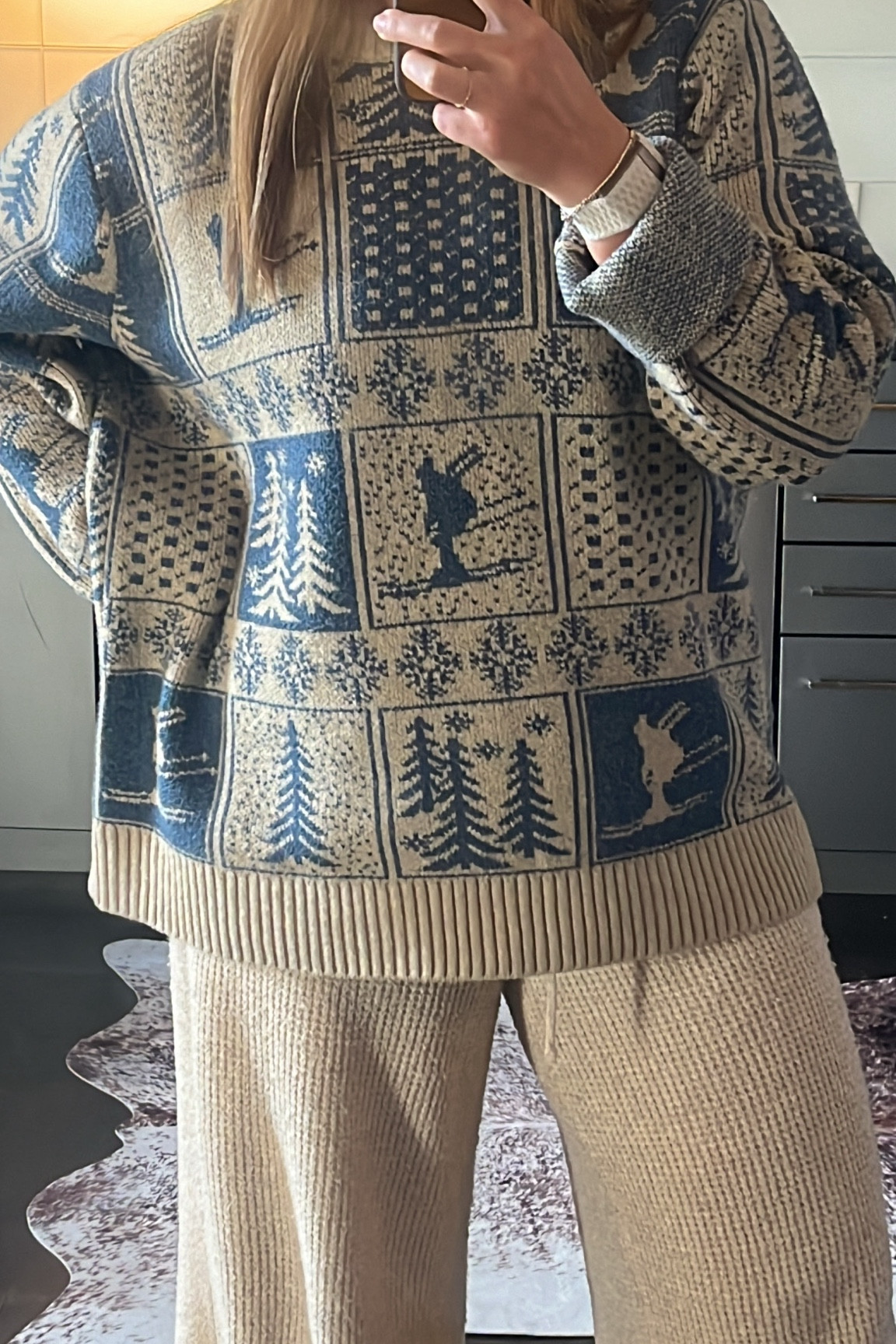 cozy winter outfit

#LTKHoliday #LTKFindsUnder50 #LTKSeasonal