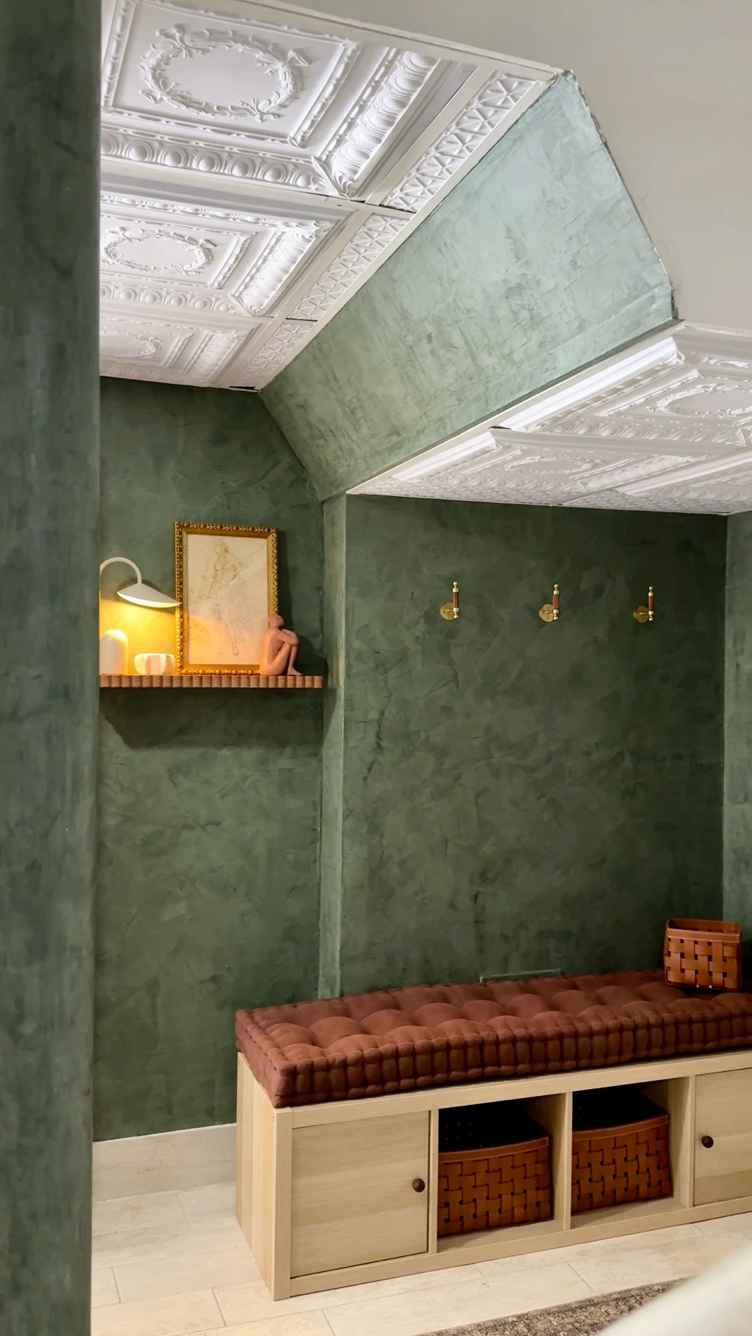 Mudroom makeover! 

Paint is Portola Paints Roman Clay, color ‘Wonderland’. 