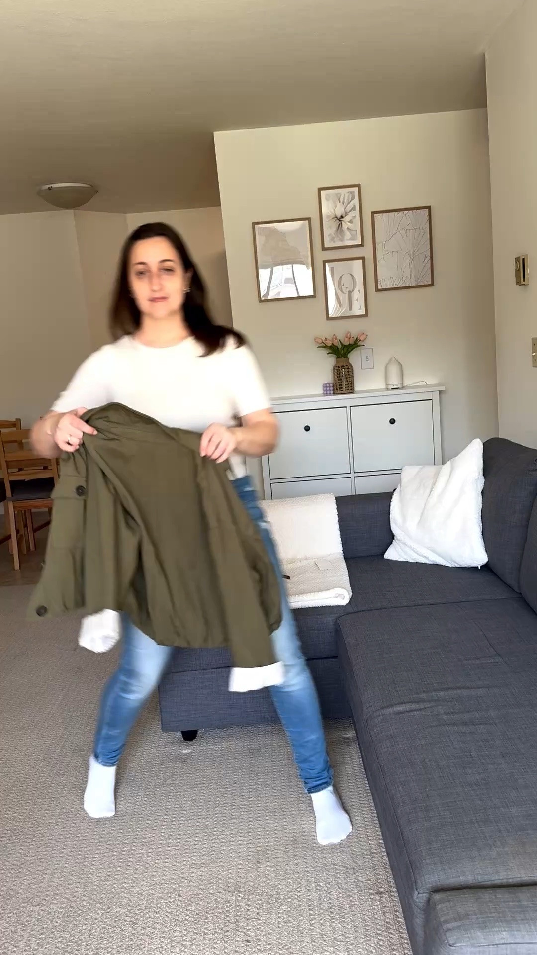Simple everyday outfit 🤍
Comfy, clean, and easy to style — pieces I reach for on repeat. Linking everything I’m wearing!

#LTKStyle #LTKFinds #EverydayOutfit #CasualStyle #MomStyle #EffortlessStyle #NeutralOutfit #OOTD #AmazonFinds #SimpleStyle