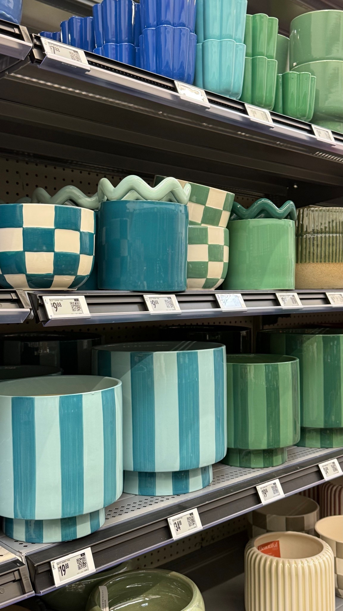 I’ve been using these Walmart pots for so many different things recently like kitchen organization and makeup!! 

Colorful Spring planters/pots 

#LTKspringtrends 

#LTKHome #LTKSpringSale