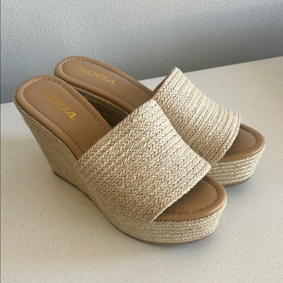 Soda Women's Beige Woven Wedges Size 8.5 | Poshmark