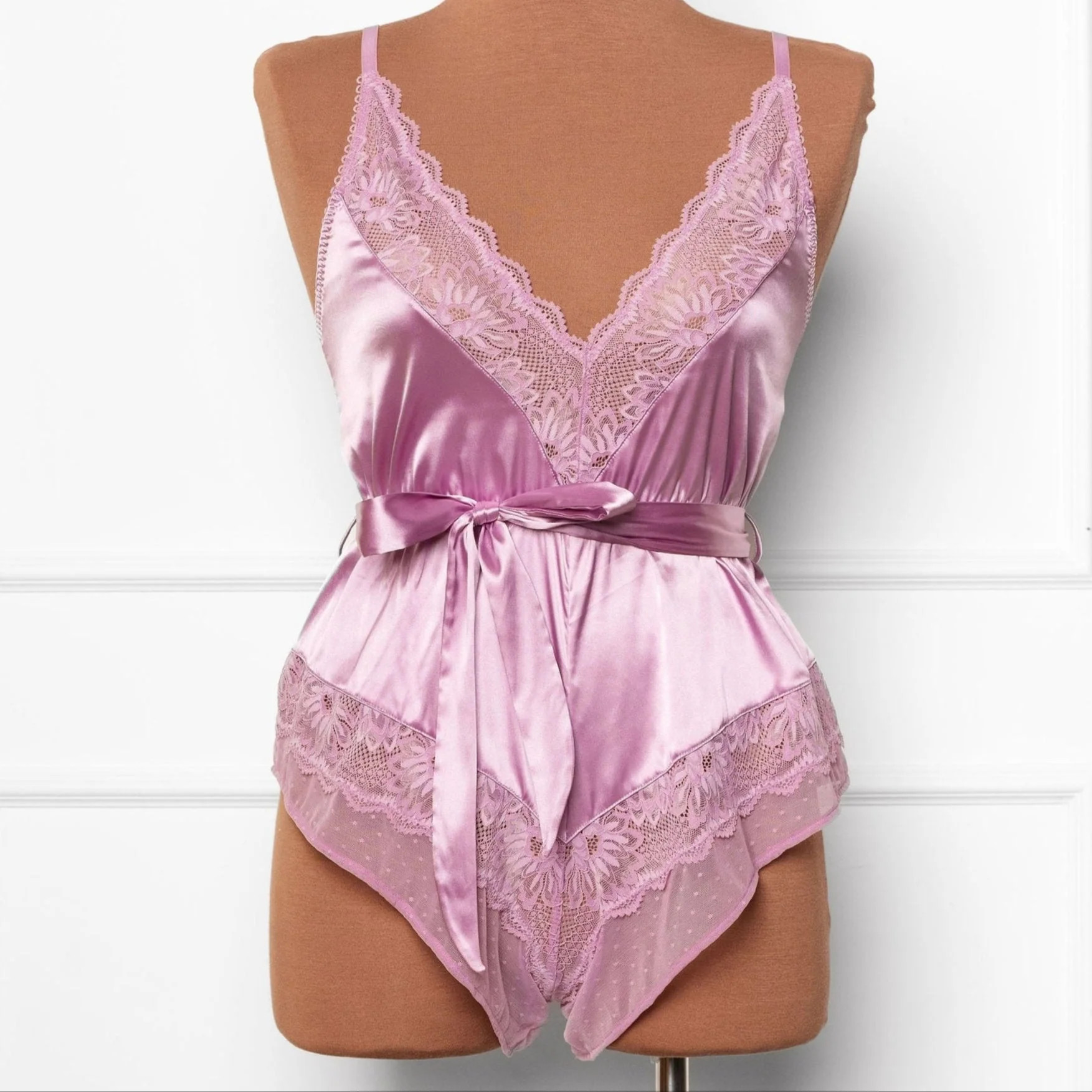 Lacy Satin Bow Romper - Lilac | Mentionables