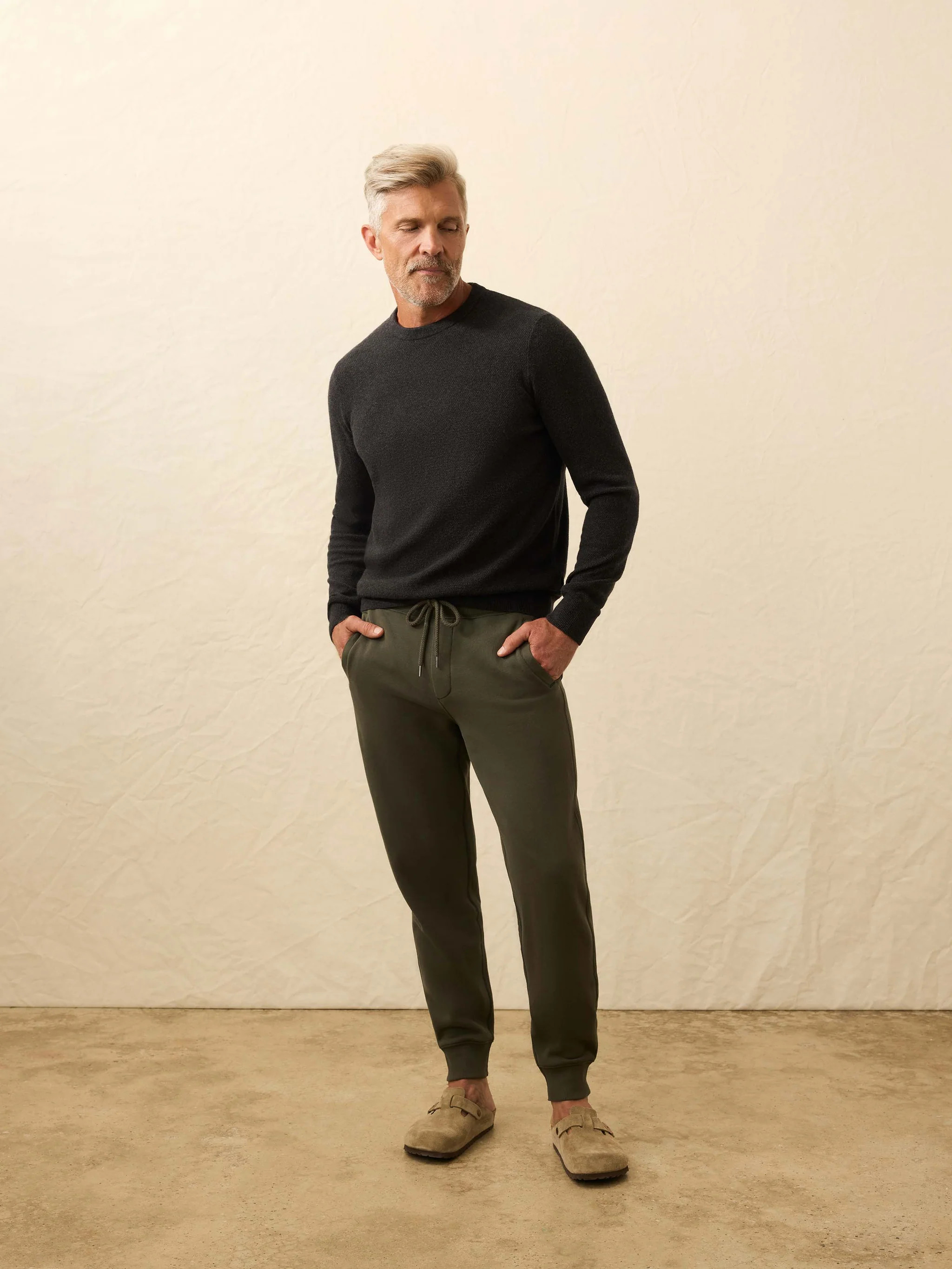 High Standard Fleece Sweatpant - Fall Evergreen | Faherty