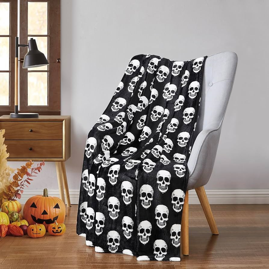 GoodGram Ultra Soft & Plush Autumn & Halloween Chic Themed Oversized Accent Throw Blankets - Asso... | Amazon (US)