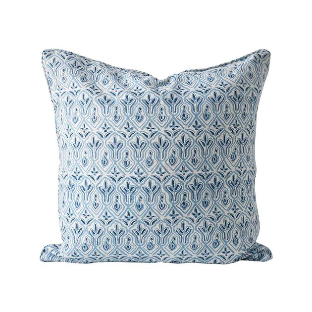Wrightsville Linen Pillow with Insert | Cailini Coastal