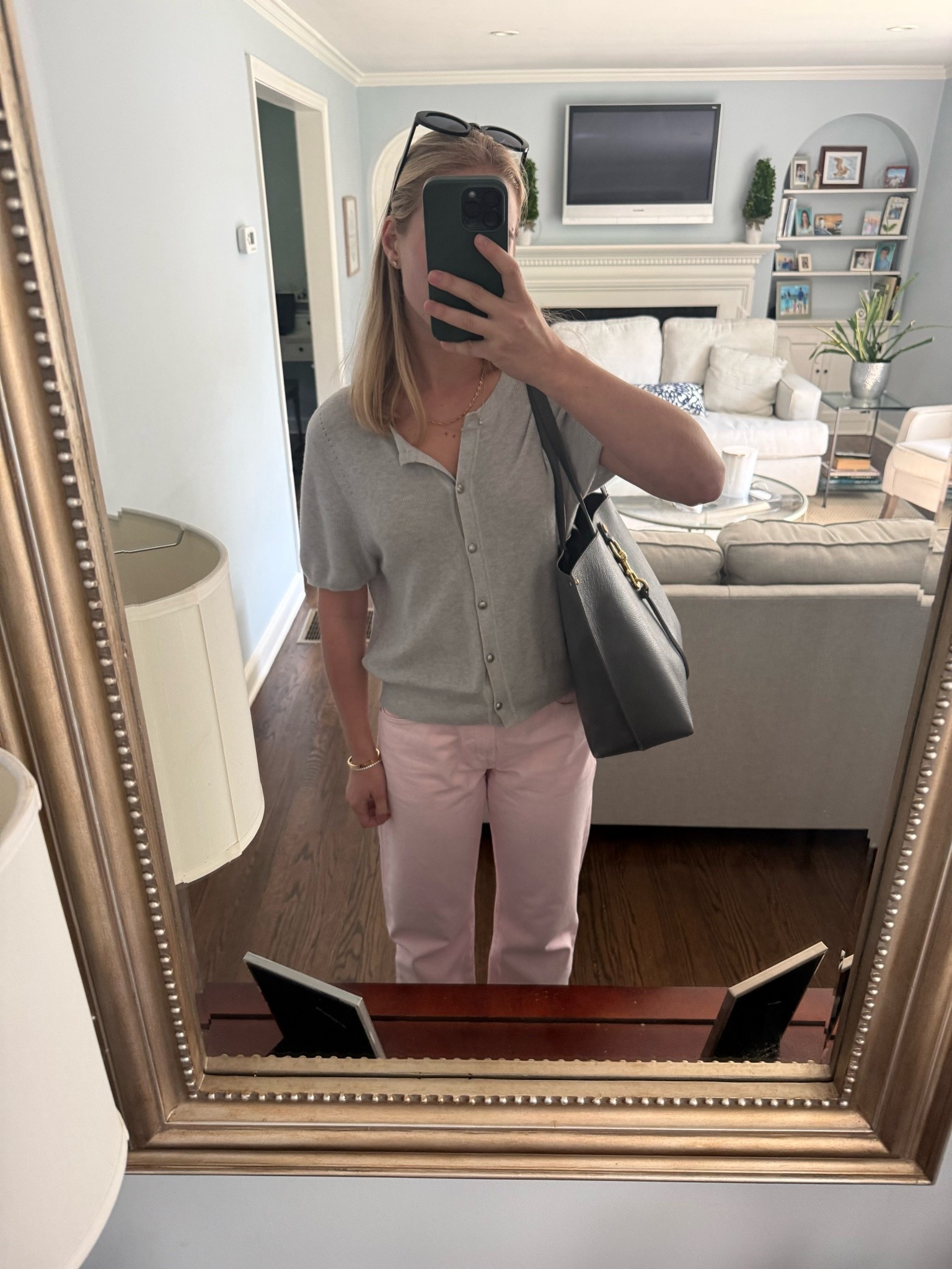 Casual work look today

Rag and bone top
Rag & bone
Short sleeve sweater
Short sleeve cardigan
Grey sweater
Grey cardigan
Rebecca minkoff tote
Rebecca minkoff bag
Work bag
Work tote
Casual work outfit
Tote bag
Grey tote
Pink outfit
Cute outfit
Cute casual outfit
Lunch outfit
Weekend outfit 
Fall outfit
Fall style
Pistola jeans
Barrel jeans
Style find
Pink outfit
Straight leg jeans
Mid rise jeans
Valentines outfit
Valentine’s Day
Girl outfit
Girly style
Preppy outfit
Preppy style
Spring outfit
Spring style

#LTKootd #LTKWorkwear