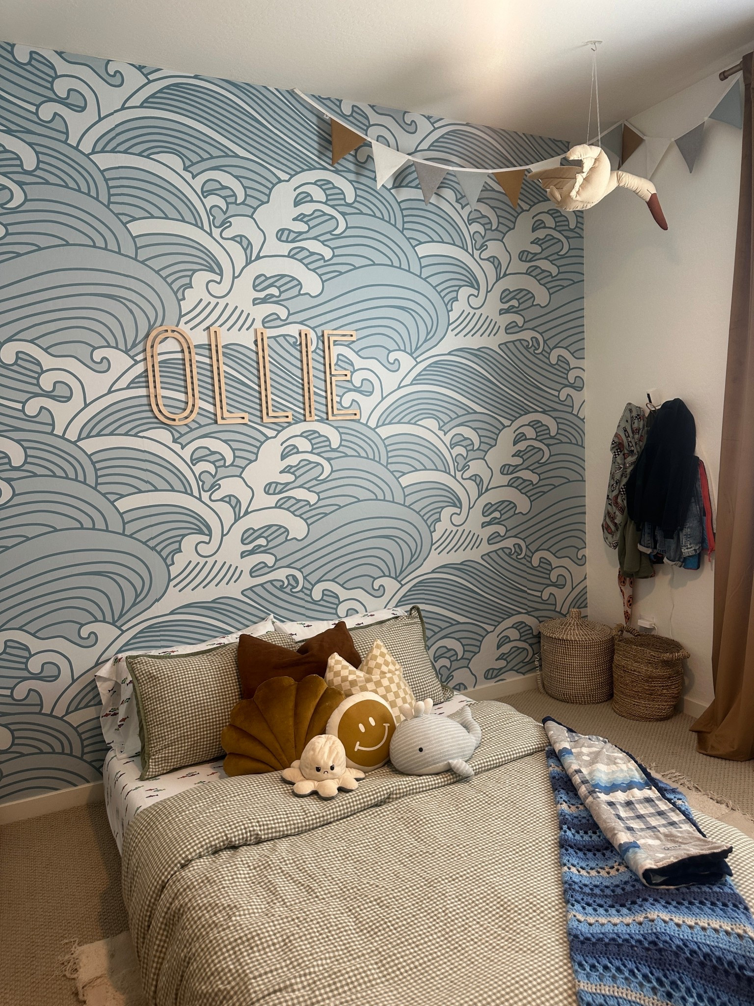 Sized up to king for duvet 