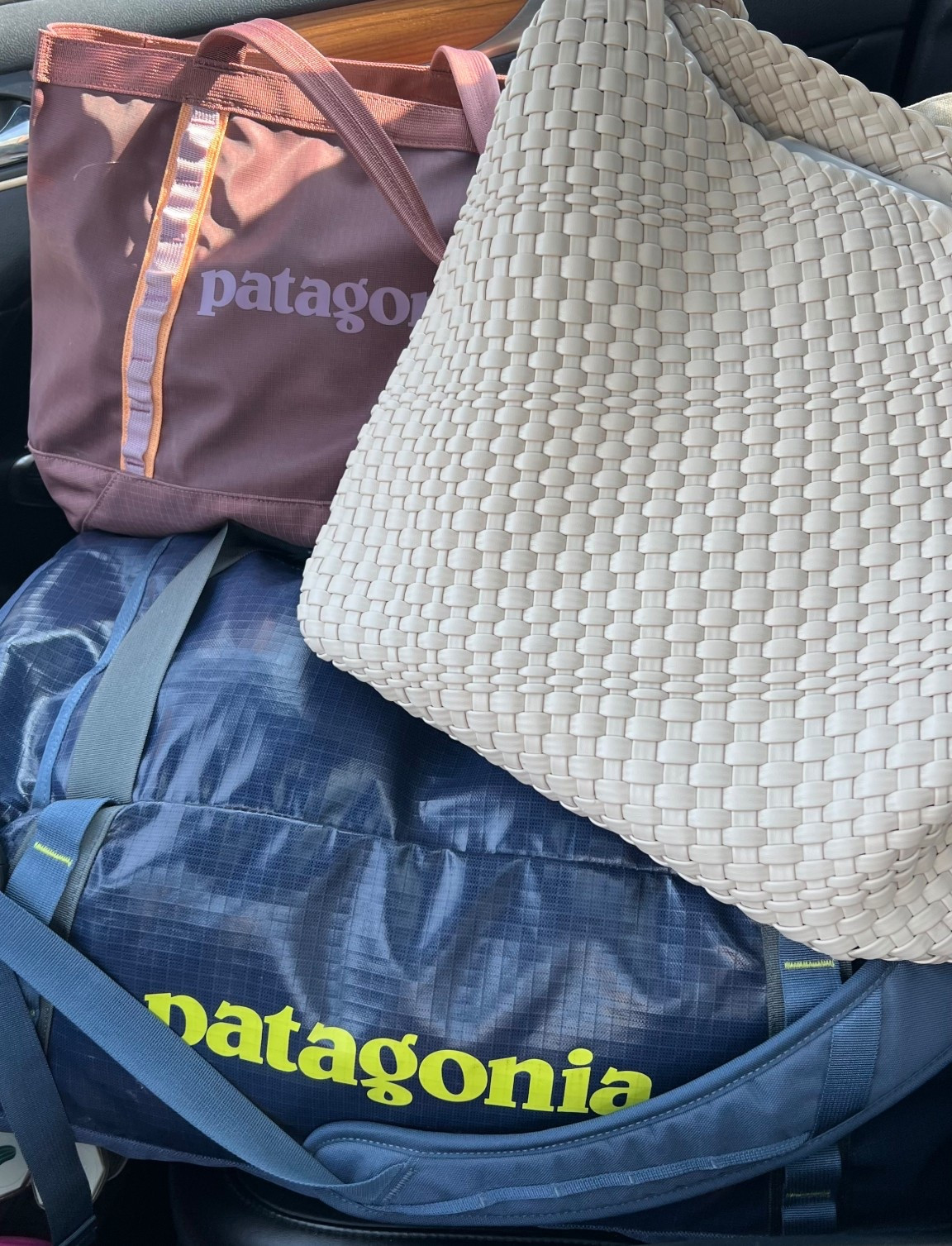 roadtrip essential | packing | patagonia | outdoor gear | travel bag 