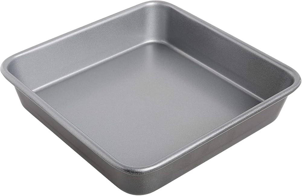 Cuisinart 9-Inch Chef's Classic Nonstick Bakeware Square Cake Pan, Silver | Amazon (US)