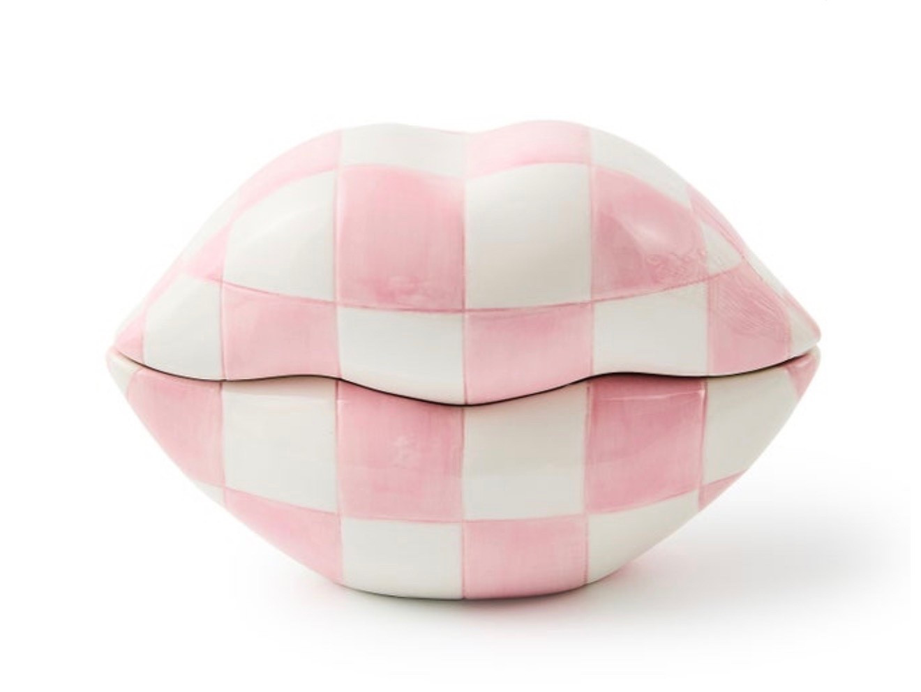 Rosy Lips Kiss Me Box

Store all your favorite treasures in this Rosy Lips Kiss Me Box. Features our Rosy Check pattern on a perfectly puckered lip design.

#LTKHome #LTKWedding