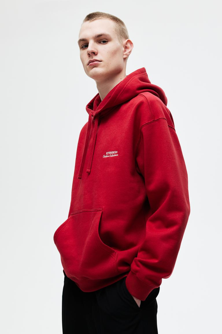 Loose Fit Printed hoodie - Knallrot - Men | H&M AT | H&M (DE, AT, CH, NL, FI)