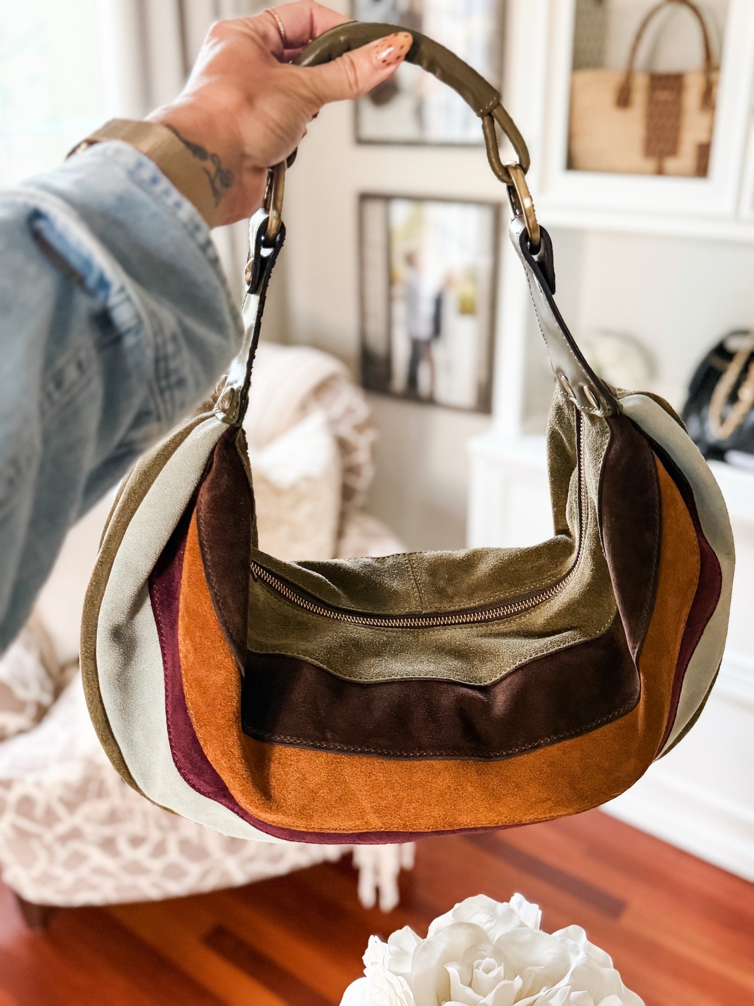 This suede bag from @Patricia Nash Designs is so incredible for fall!

#LTKootd #LTKSeasonal