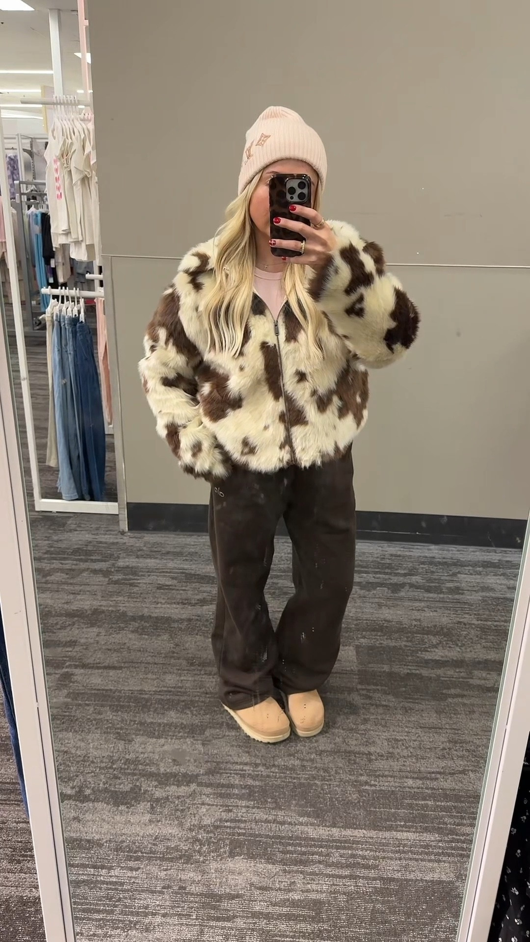 Winter outfit
Cow print jacket small
Alo sweatpants small
Ugg clogs tts

#LTKGiftGuide #LTKFindsUnder100 #LTKootd