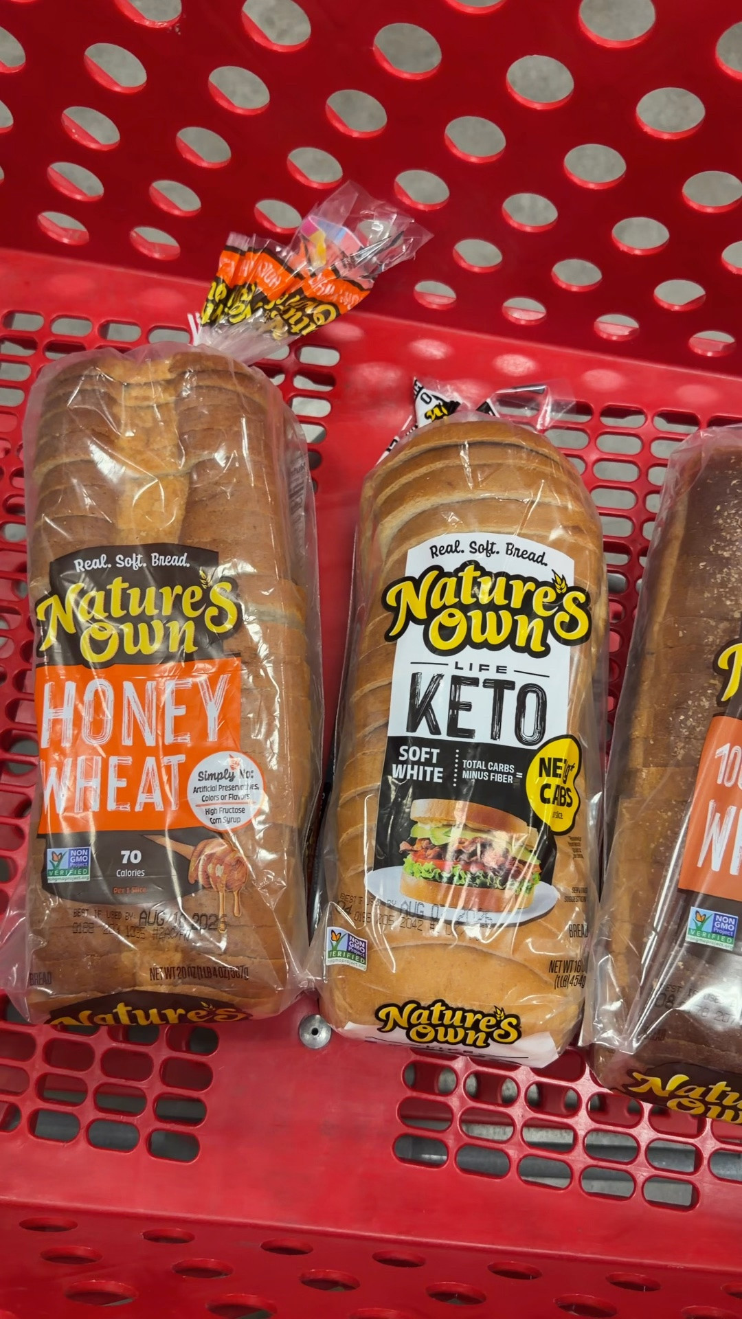 #ad📍Back-to-school @Target run ✔️Stocking up on lunch staples before the busy season starts! #targetpartner #NaturesOwnPartner #NaturesOwnBread @naturesownbread
