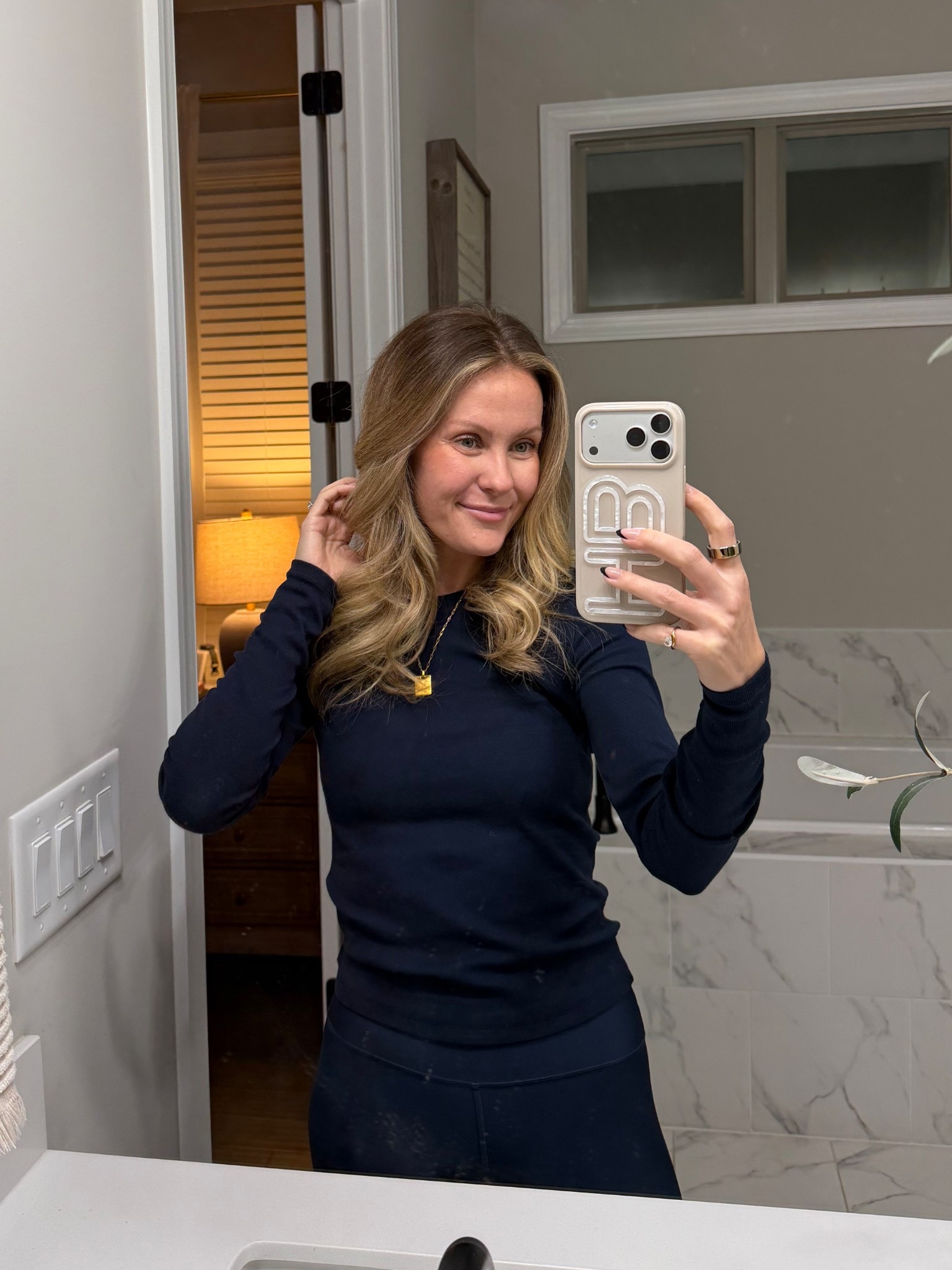 new Aritzia lounge set 

top: small 
bottoms: small

#LTKGiftGuide #LTKFindsUnder100