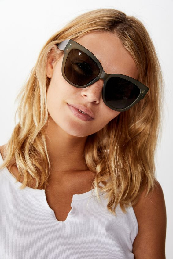 Lee Oversized Sunglasses | Cotton On (ANZ)