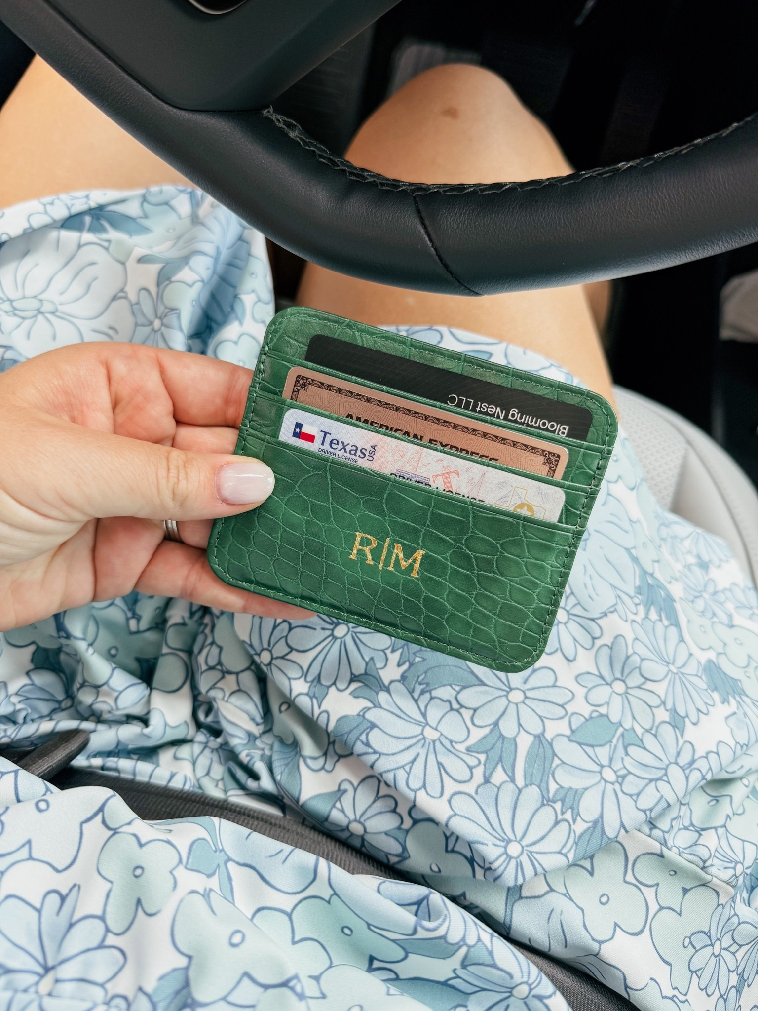 Love this $10 personalized wallet!