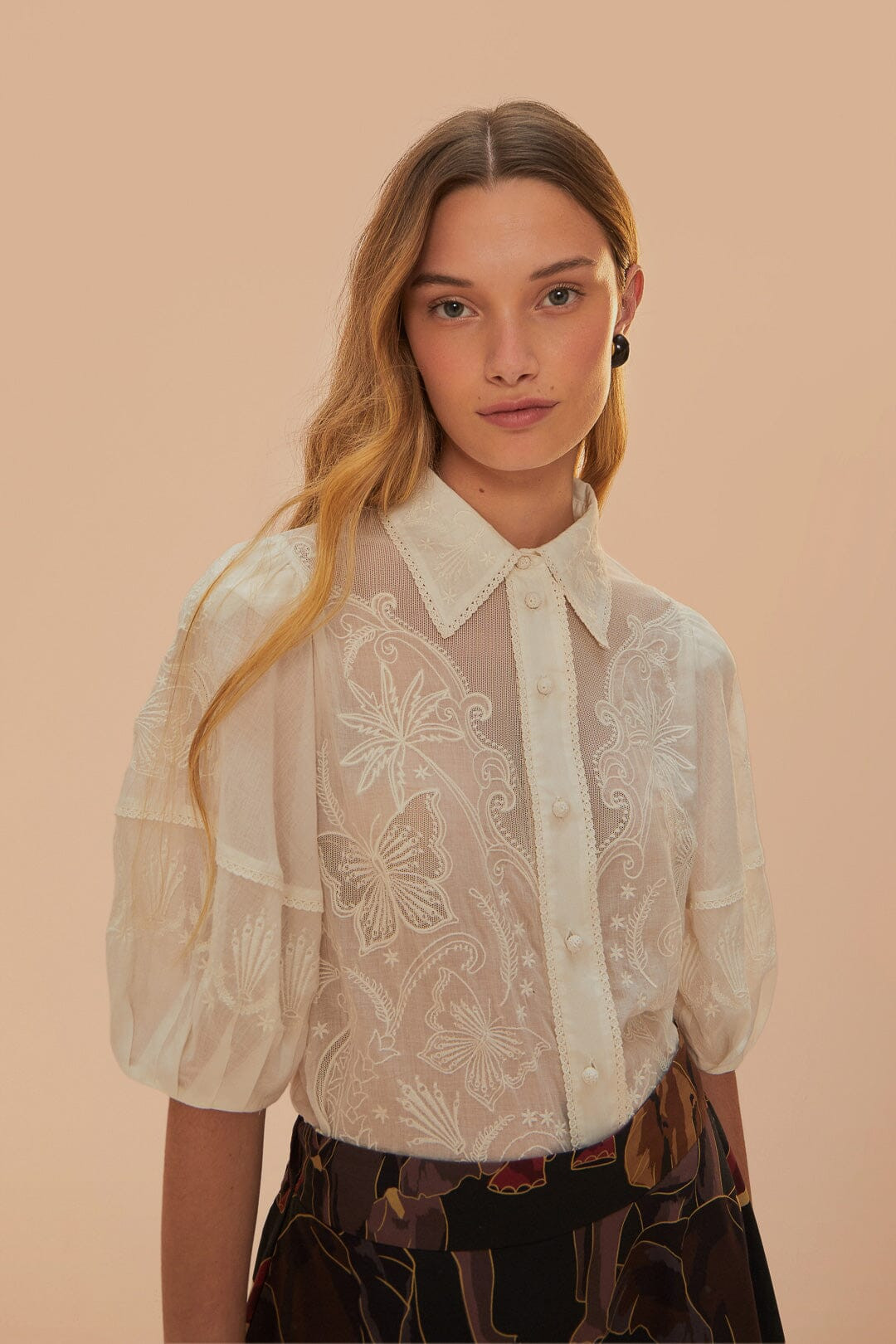 White Embroidered Short Sleeve Blouse | FarmRio (US)
