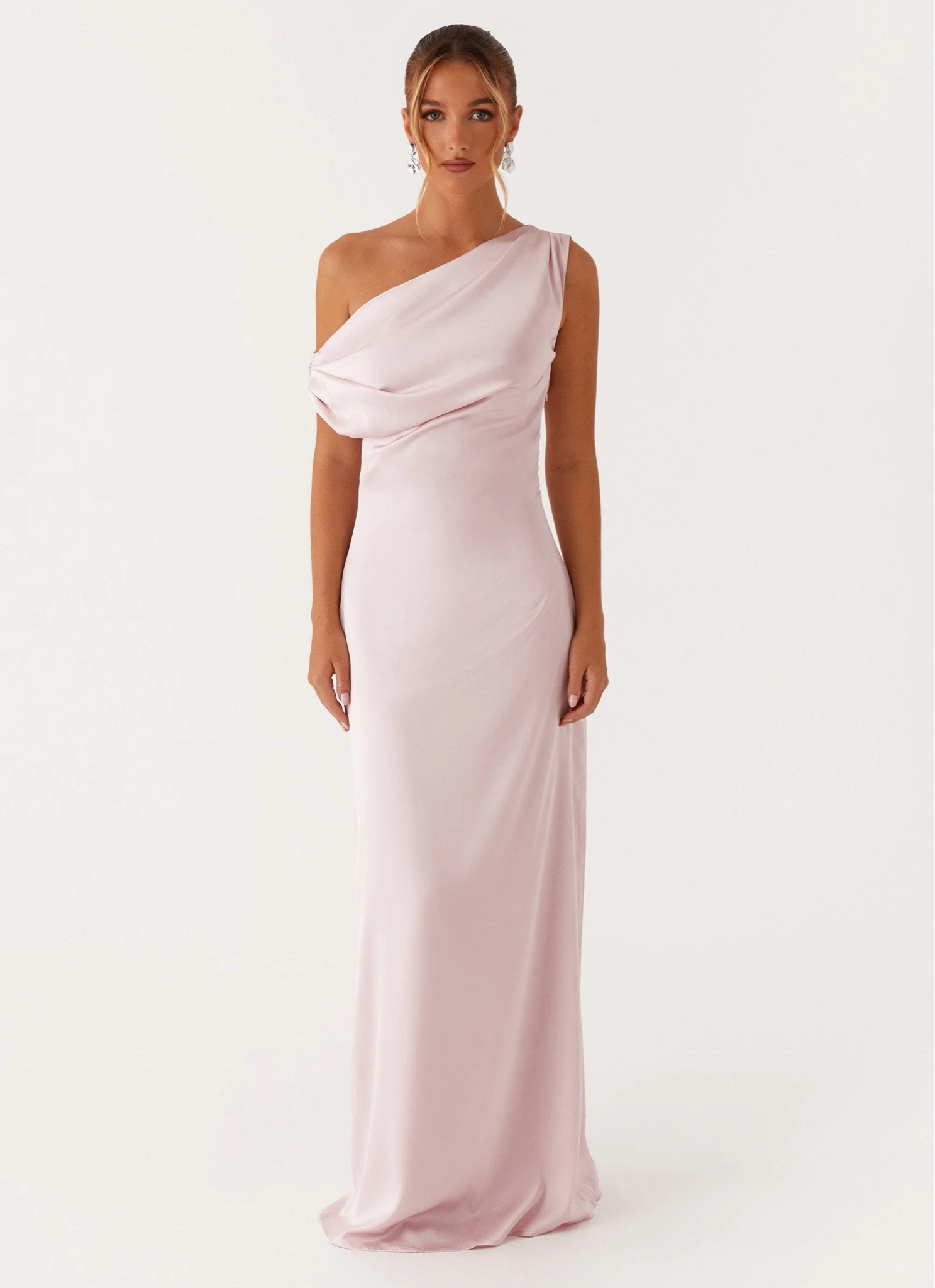 Light Pink/Blush bridesmaid dresses around and under $200

#wedding #bridesmaids #pinkdress

#LTKSaleAlert #LTKWedding