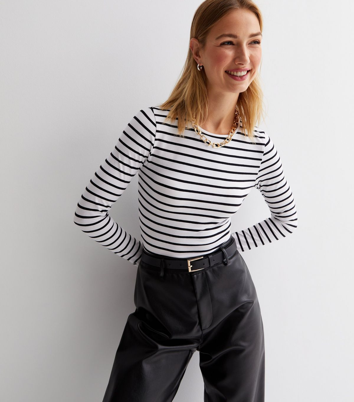 White Stripe Round Neck Long Sleeve Bodysuit | New Look | New Look (UK)