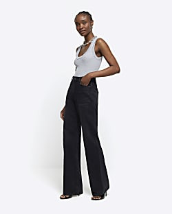 Black high waisted relaxed straight leg jeans | River Island (UK & IE)