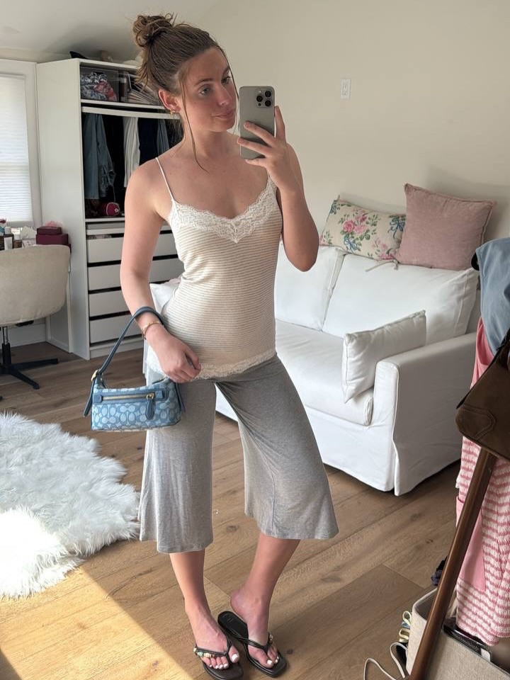 🤍Recent Outfits🤍

Okay but be honest… which combo are you actually wearing? 1, 2, 3 or 4? 👀✨

Some days it’s comfy tall girl core… some days it’s “wait this actually eats” energy.

And yes… finding sets that don’t turn into awkward capris halfway down the day?? rare.

These combos actually fit and don’t betray you the second you sit down.

Comment SHOP and I’ll send you everything 🤍

https://liketk.it/69mVT

Follow @kristinanicoletall for tall girl outfits that actually work

tallgirlstyle tallgirlfits everydayoutfits outfitideas tallgirlapproved wardrobefinds longlegs @amazon