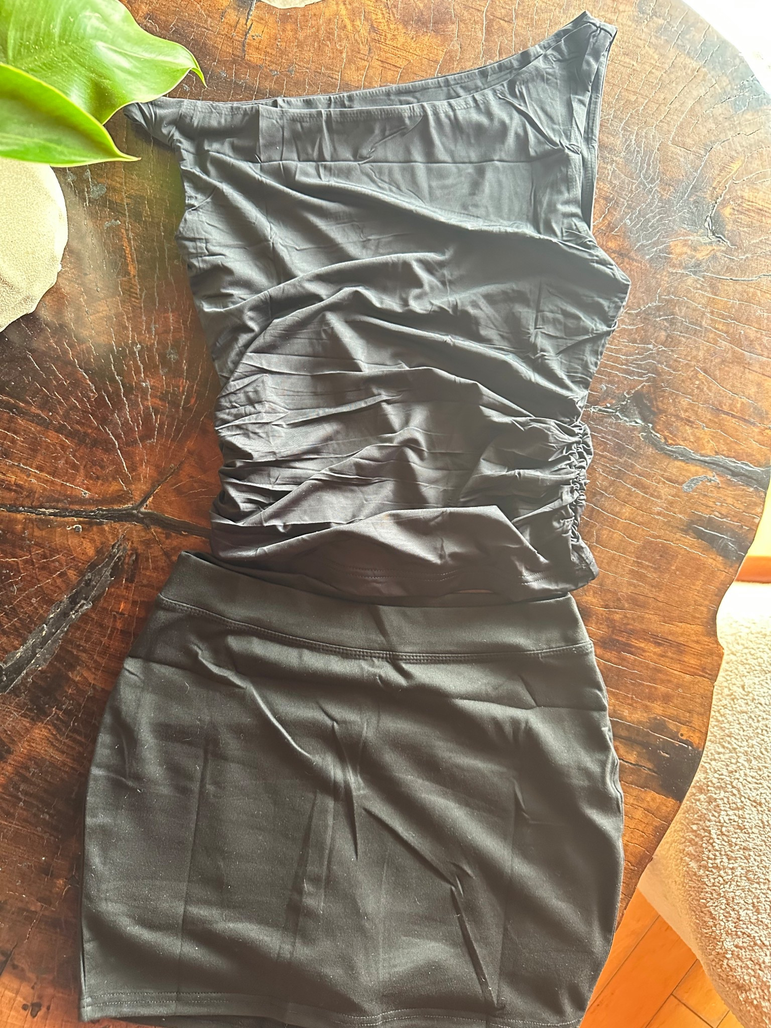 a good go-to outfit! Black top and black mini skirt. It’s mini skirt but also has shorts inside 

#LTKStyleTip #LTKFindsUnder50