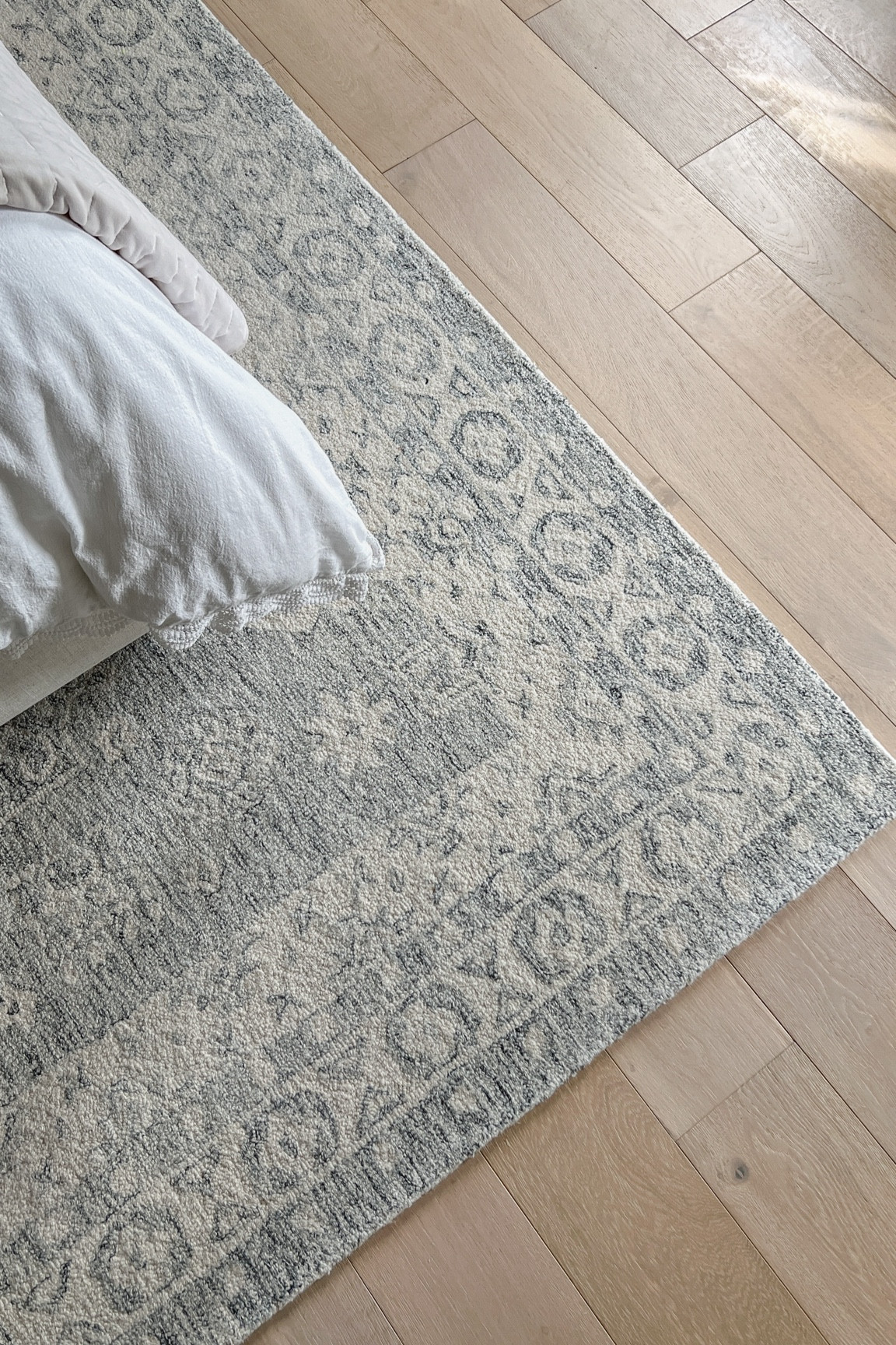 wool rug, area rug, bedroom, living room, dining room, office, home decor, spring decor, Loloi rug, becki owens Surya rug

#LTKhome #LTKSeasonal #LTKstyletip