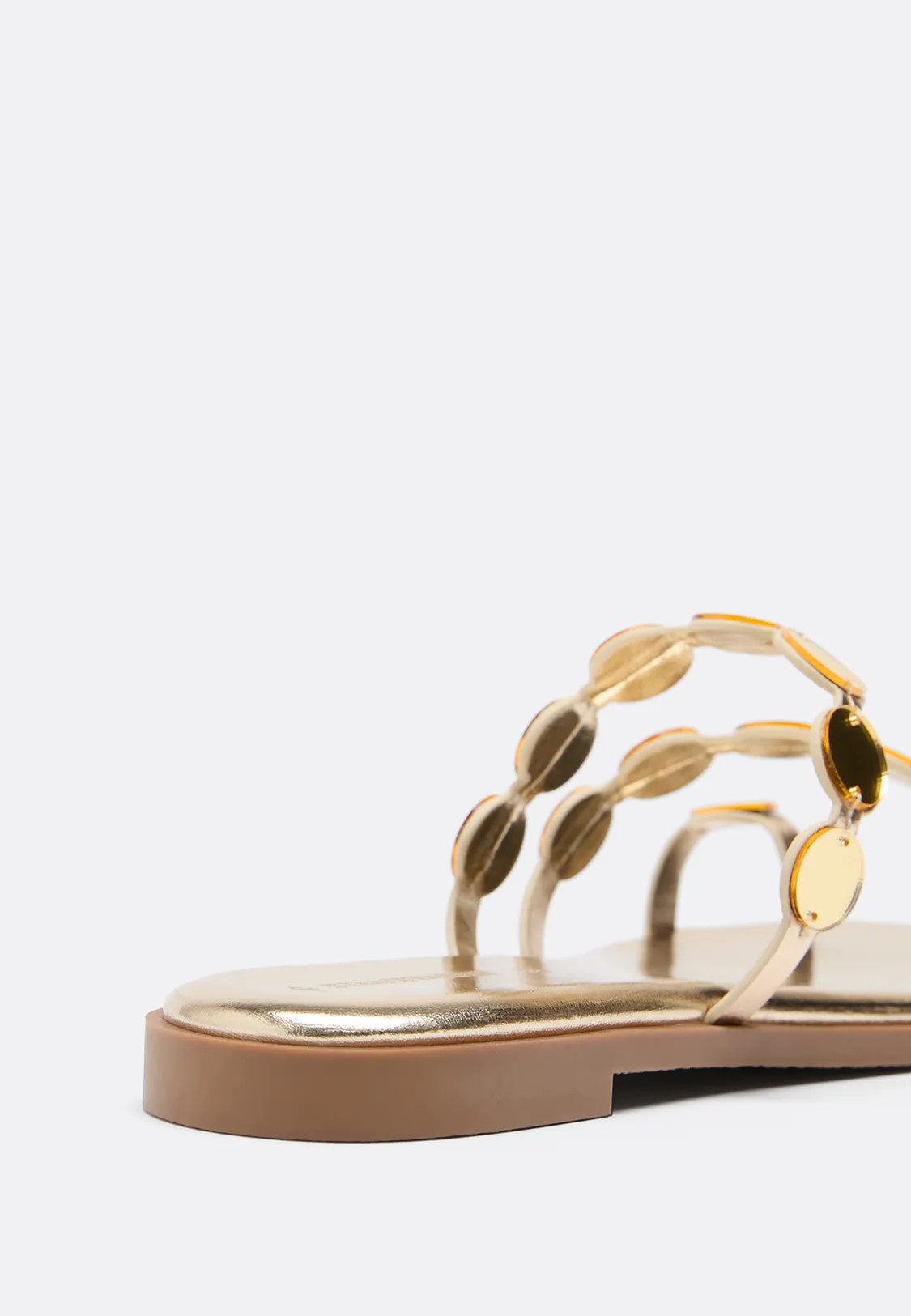 Flache Spiegelsandalen - Mode f\u00fcr Damen | Stradivarius Deutschland | Stradivarius DE