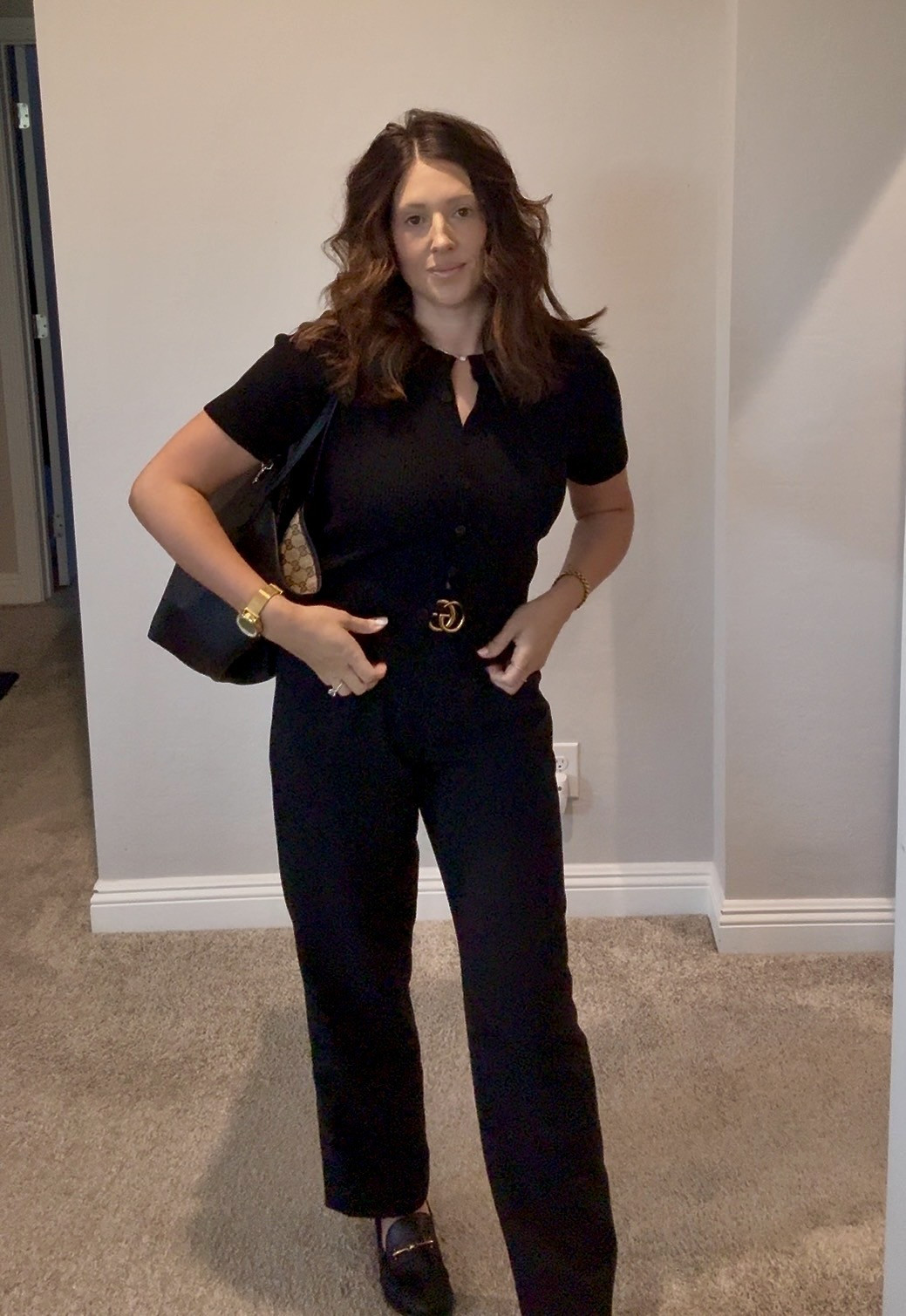 Classic outfit for the Office today!
I couldn't find my exact bag anywhere to link, but I found a dupe that looks very similar.
Medium in top and pants in 28L 

 #LTKootd #LTKOver40 #LTKWorkwear
