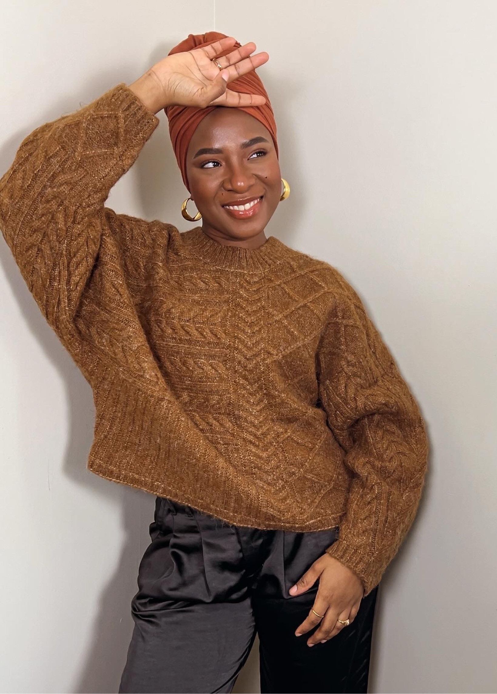 Another favorite sweater by Abercrombie😍. 
 #AbercrombiePartner #FitCheck

#LTKbeauty