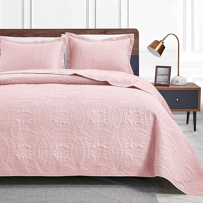 Love's cabin King Size Quilt Set Pink Bedspreads - Soft Bed Summer Lightweight Bedspread Comforte... | Amazon (US)