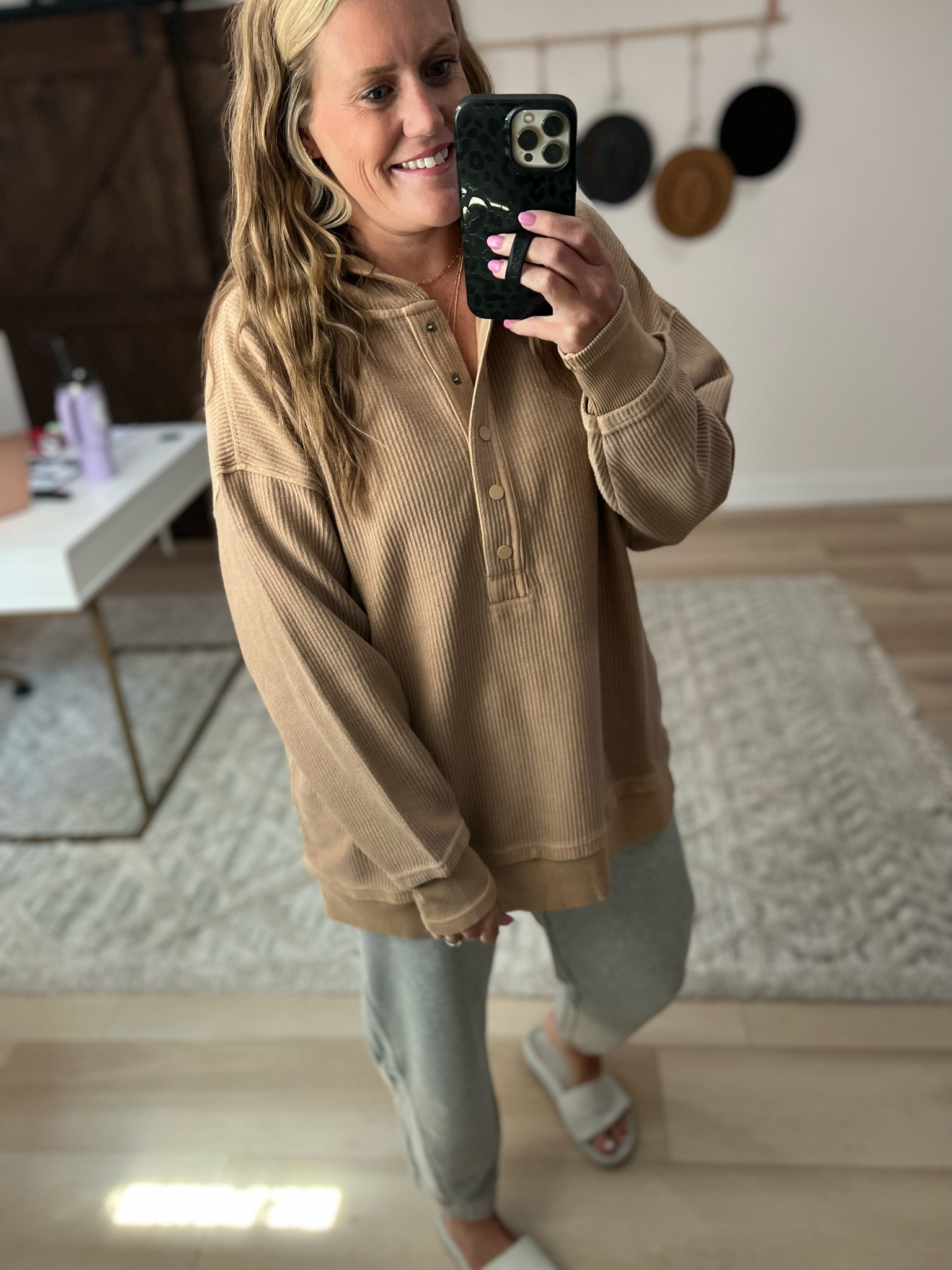 Can’t get enough of this comfy look!! 
Aerie
Pullover
Grey sweats 
Sweatpants 
Comfy set 

#LTKSeasonal #LTKfamily #LTKFind