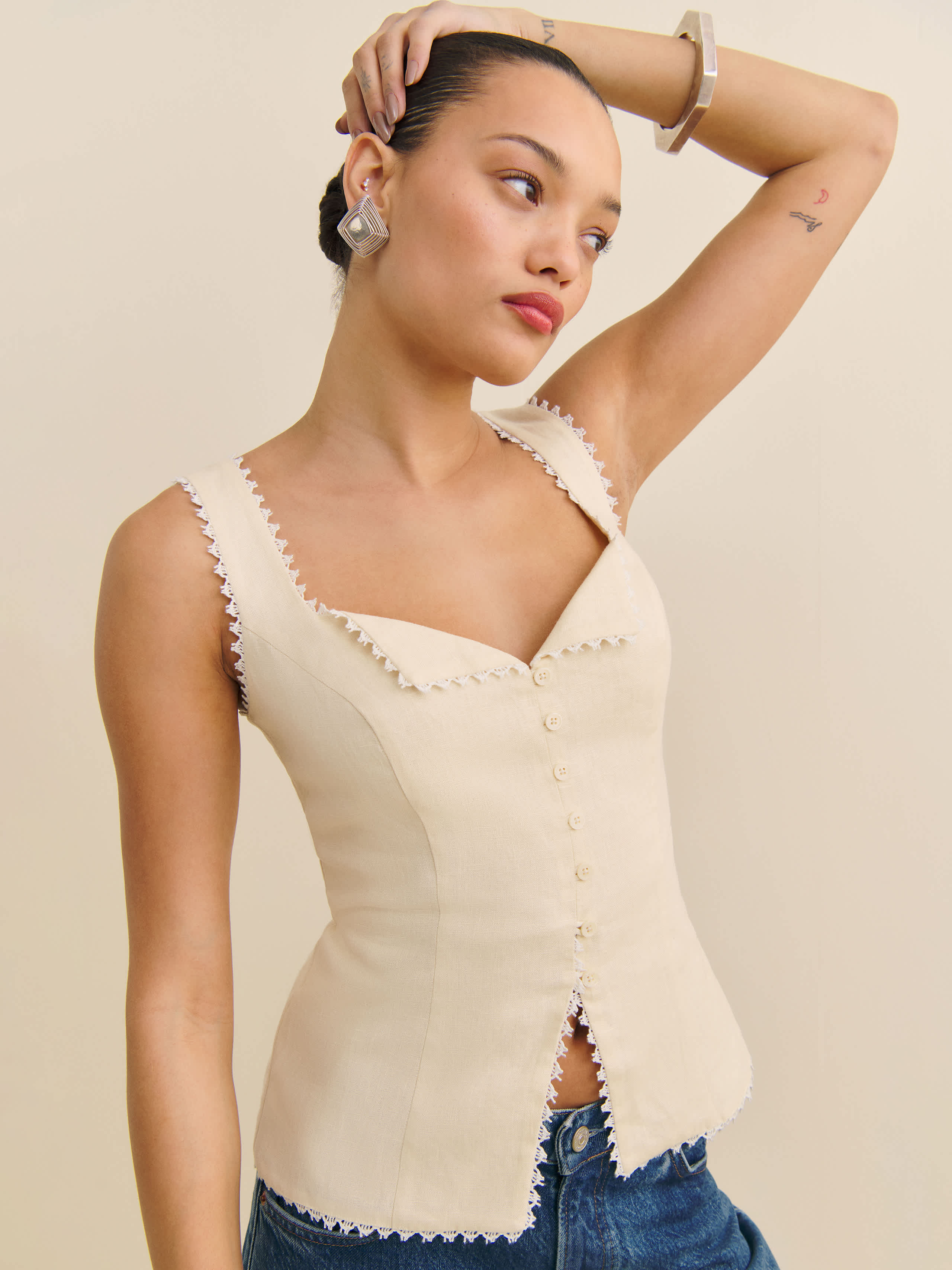 Viola Linen Top | Reformation (Global)