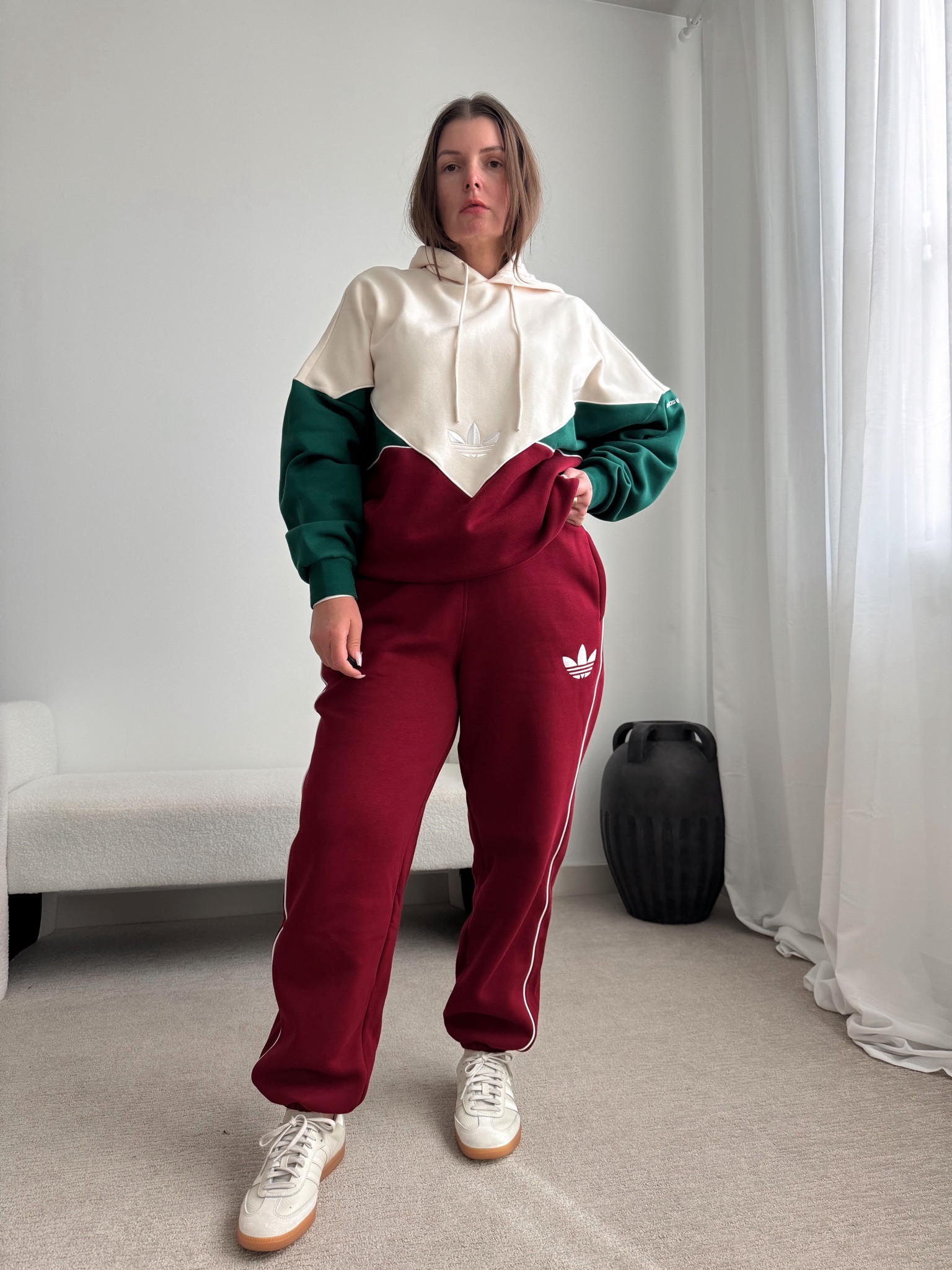Cozy sweatsuit from Adidas perfect for the holidays

#LTKSeasonal #LTKfindsunder100 #LTKHoliday