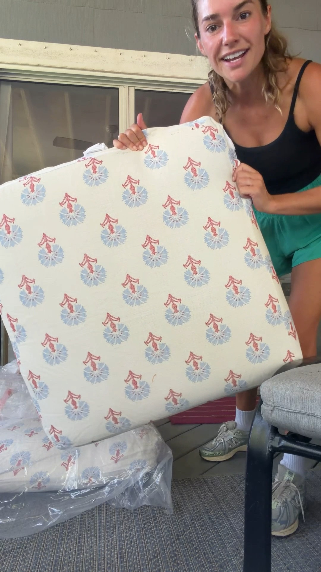#ad I love birch lane so much - it’s my favorite brand that Wayfair Carries! How cute is this print?! Set your notify for restocks

#LTKHome