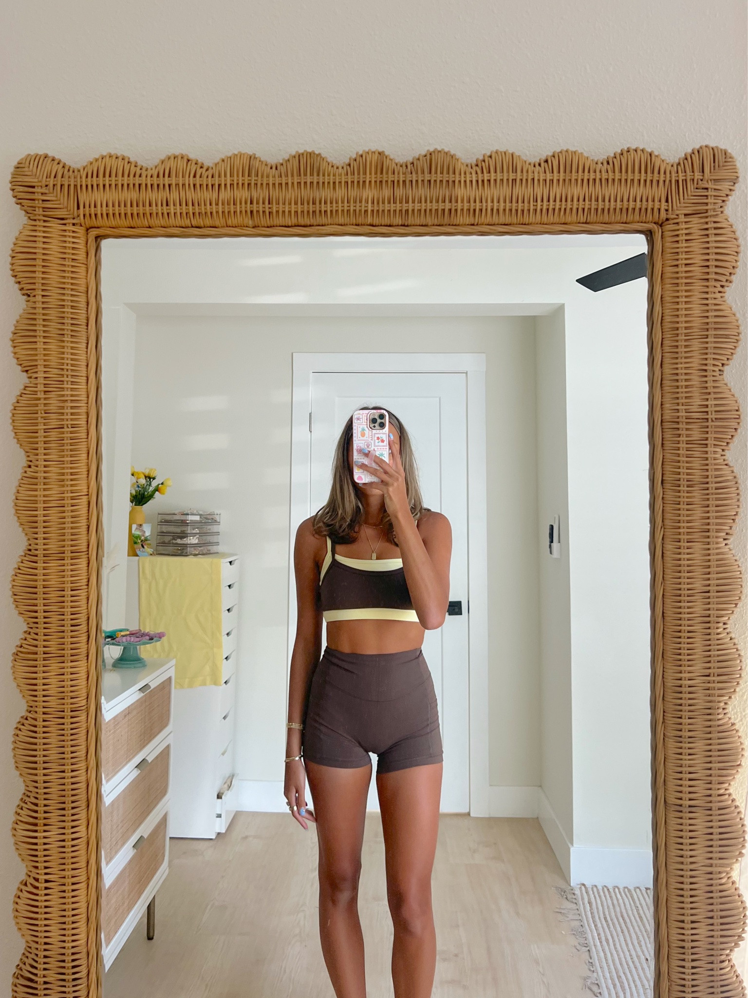 Glow mode workout sets 🏋🏼‍♀️ wearing an XS

#LTKfitnessgoals #LTKActive
