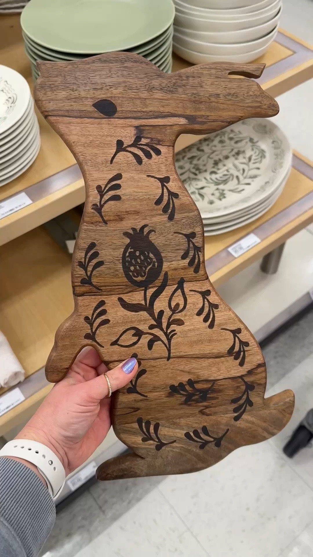 Cute bunny serving board 🐰

#LTKSeasonal #LTKHome #LTKfoodie