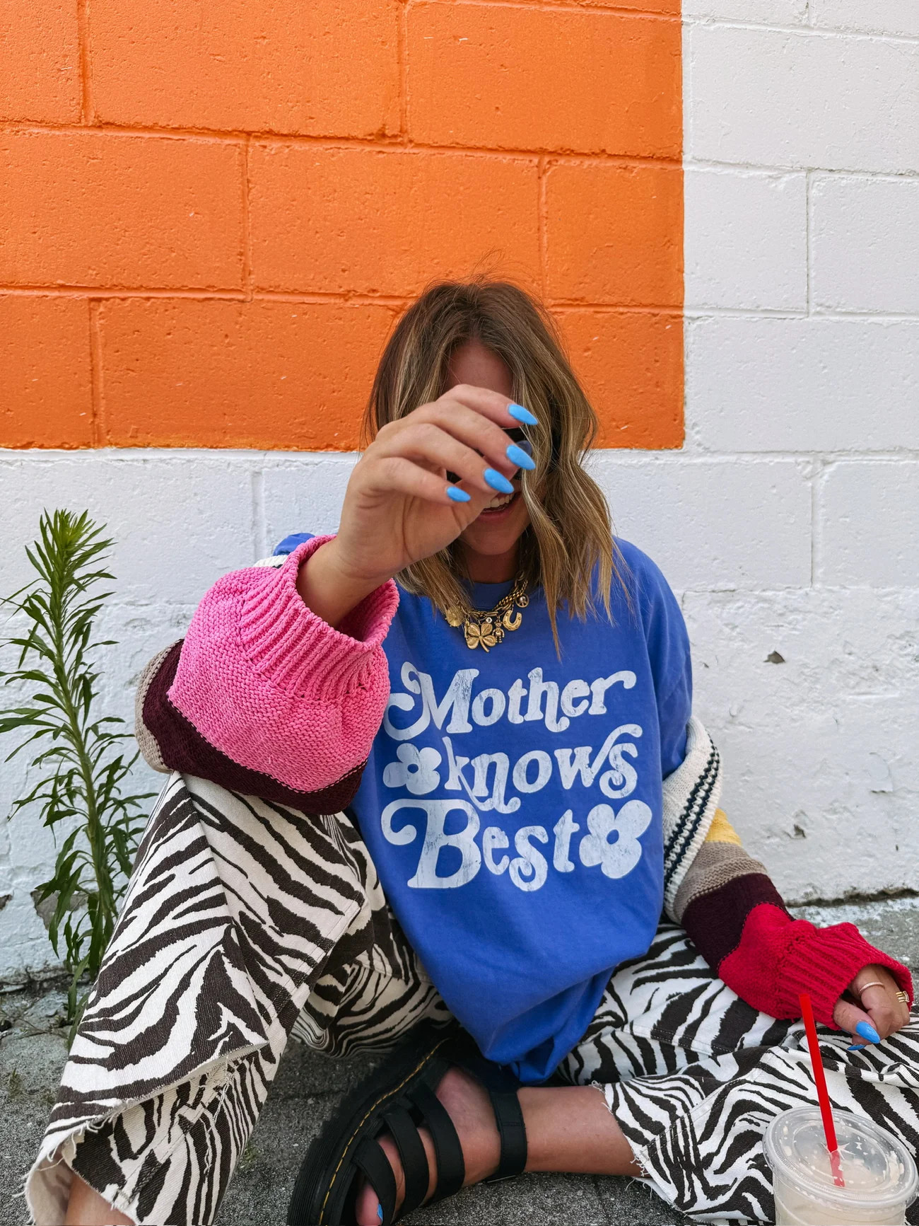 ETTA OG | mother knows best graphic tee - blue / white | Etta+East