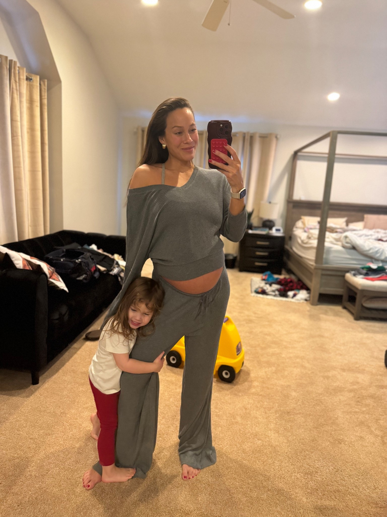 The coziest lounge set! Wearing size small in both. Will be great postpartum too. Softest fabric ever🩶

#LTKBump #LTKActive #LTKFindsUnder50